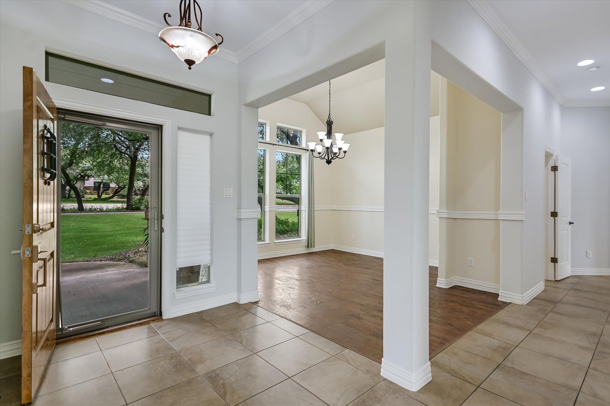 101 Paloma PL — photo 4