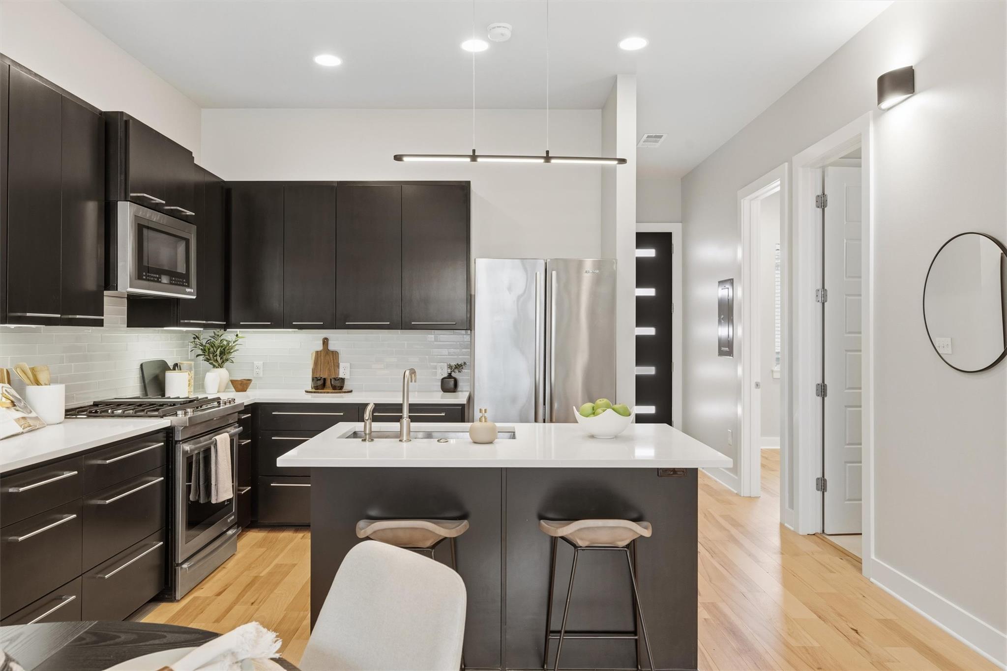 2314 Enfield RD #203 — photo 3