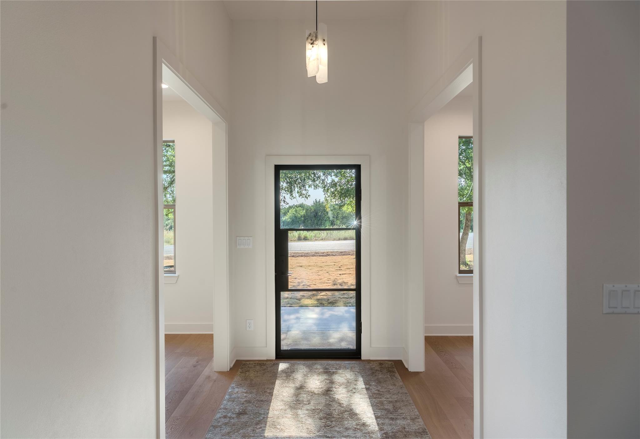 301 Onion Creek LN — photo 3
