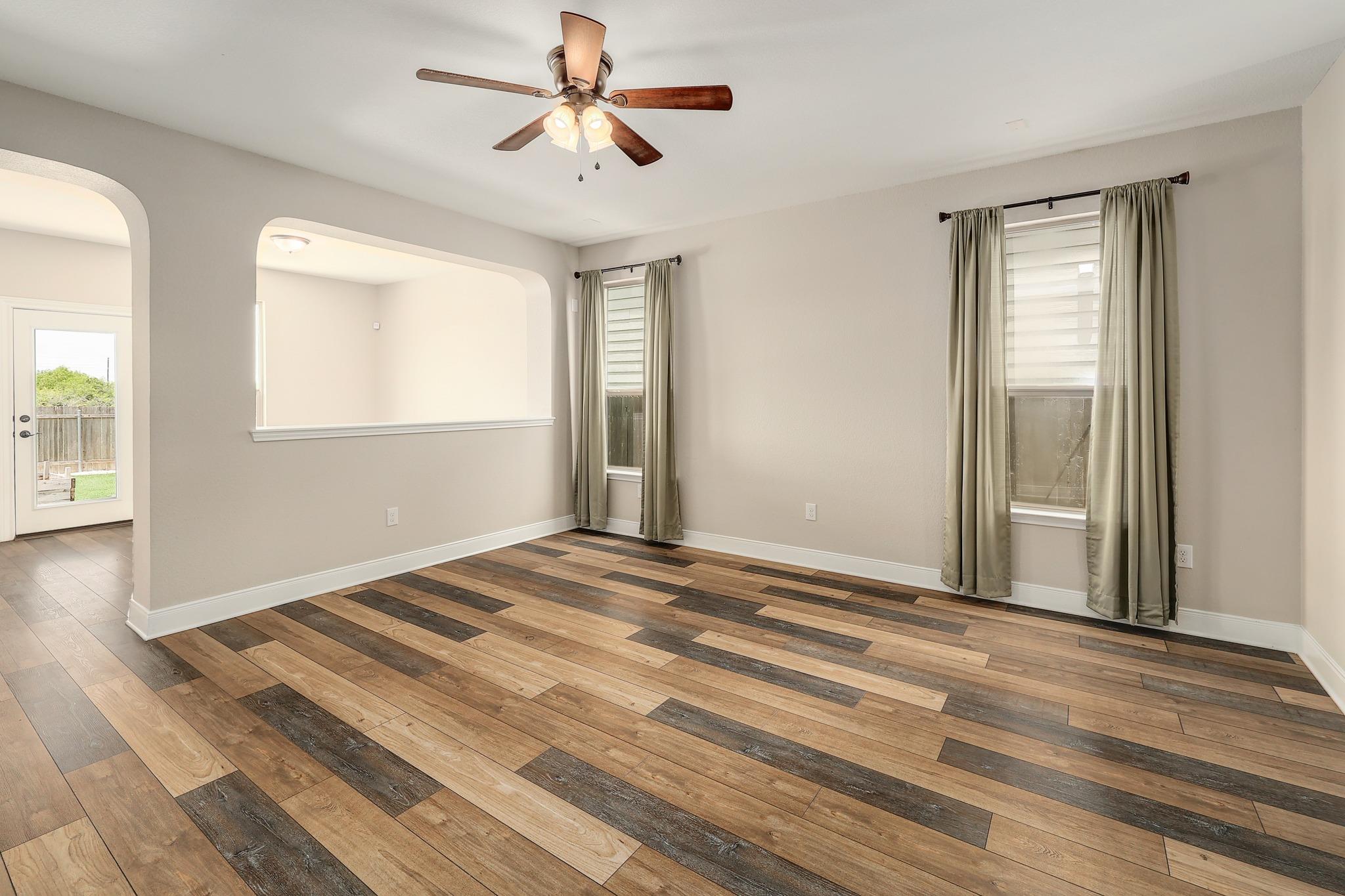 6212 Conestoga Wagon WAY — photo 4