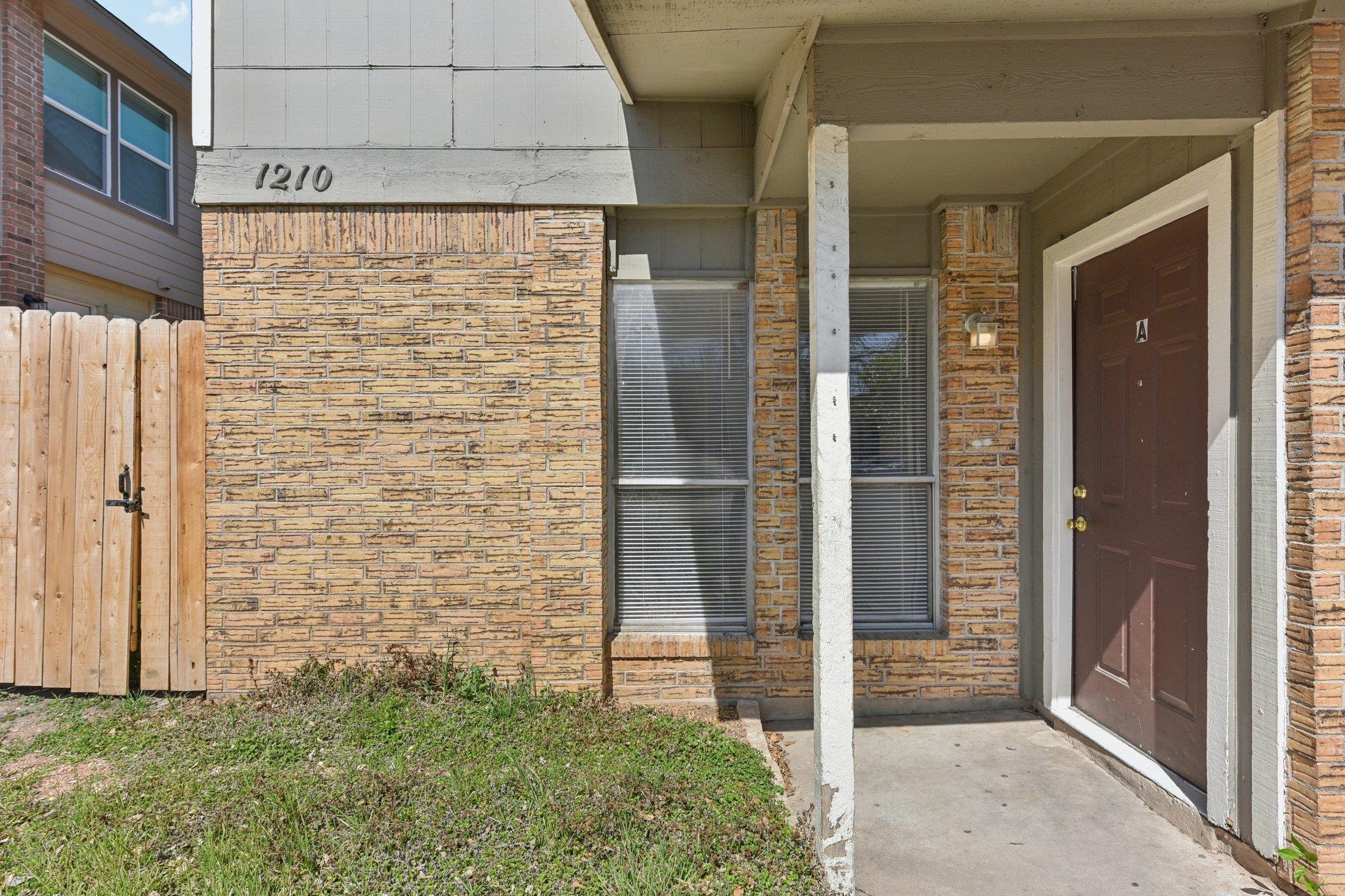 1210 Southport DR #A — photo 4