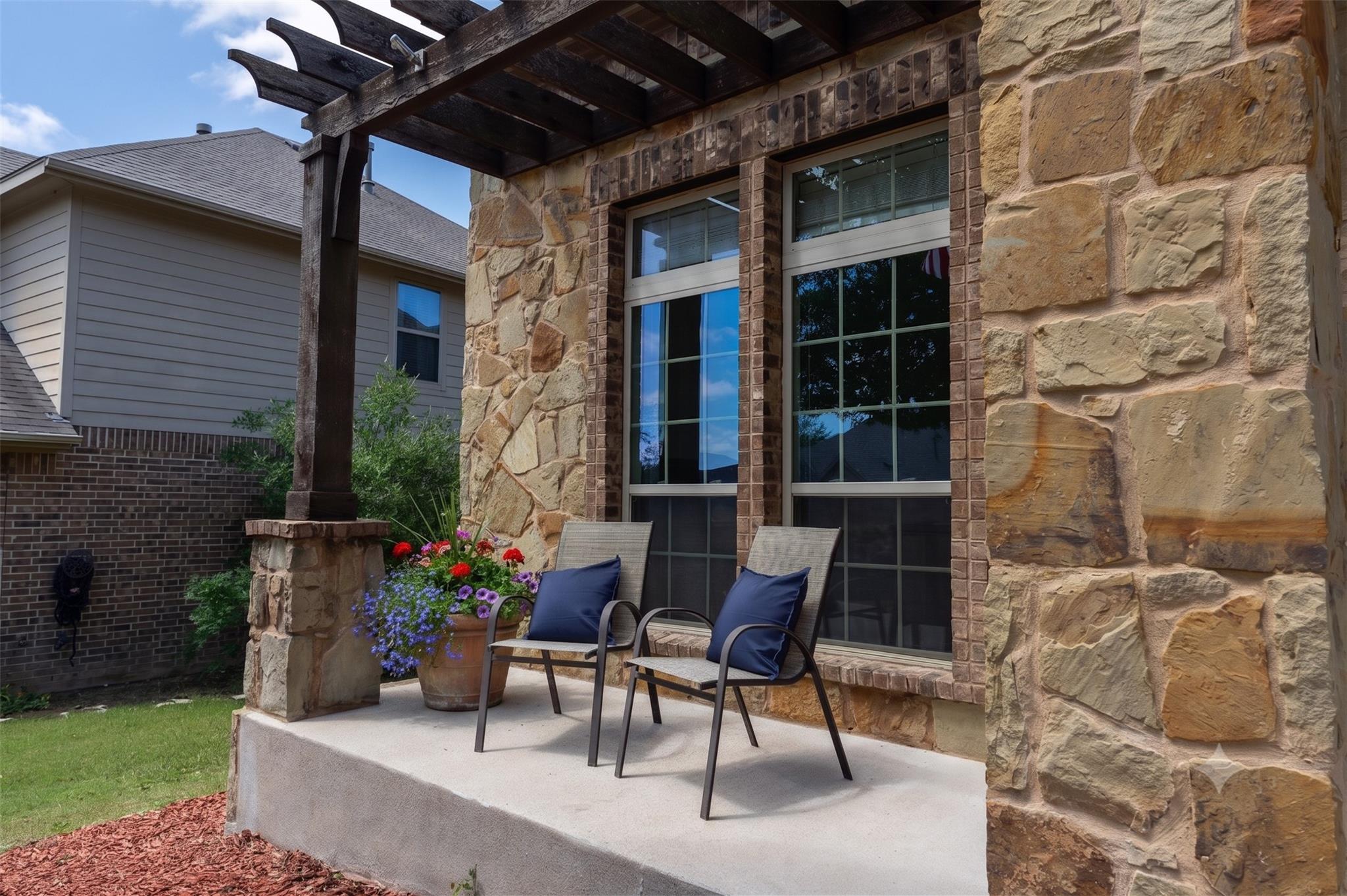 13714 Mesa Verde DR — photo 4
