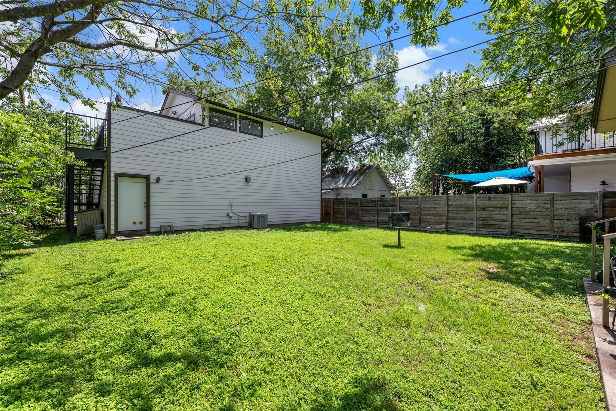 1610 Willow ST — photo 4