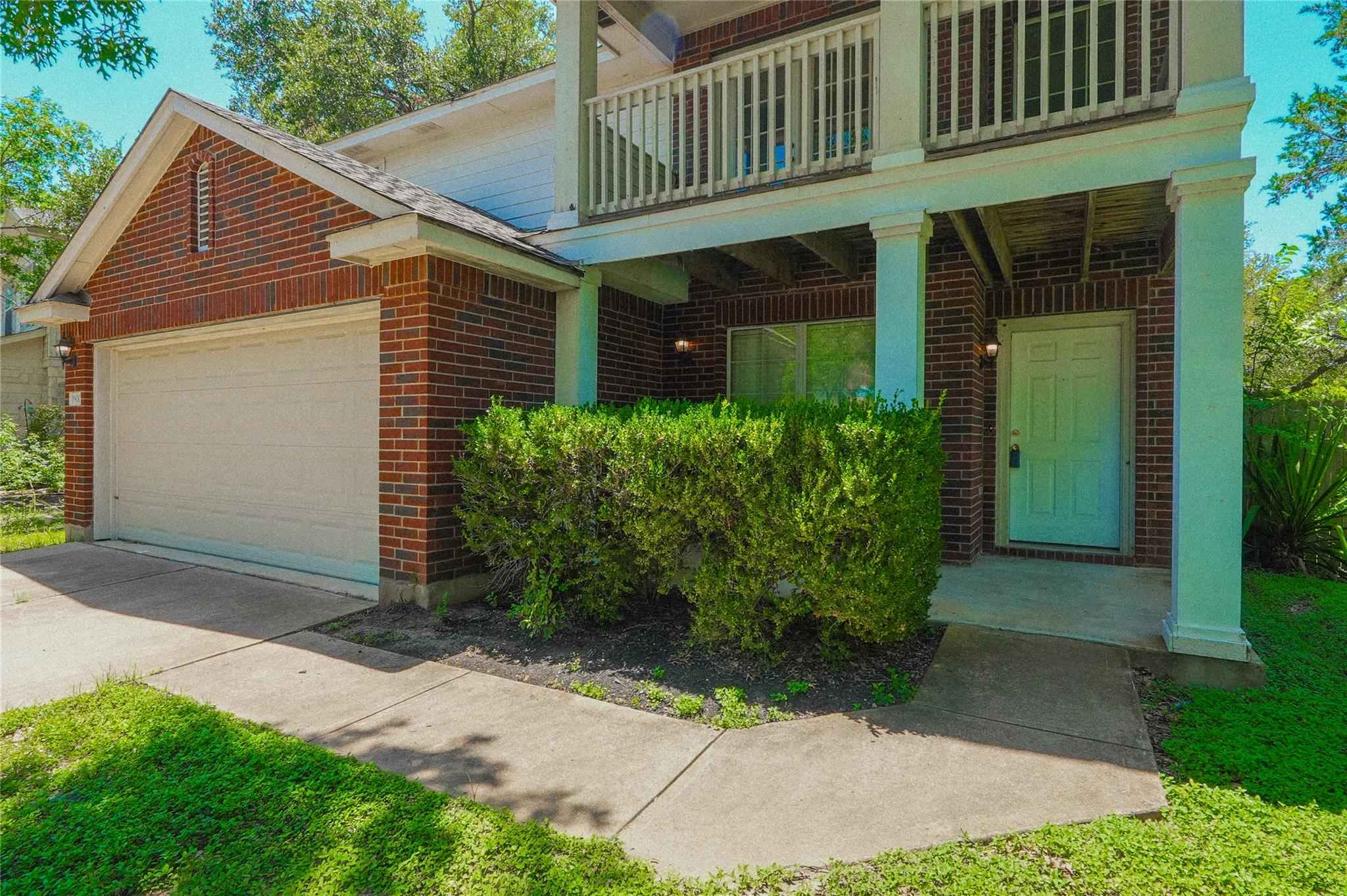 1900 Jesse Owens DR — photo 3