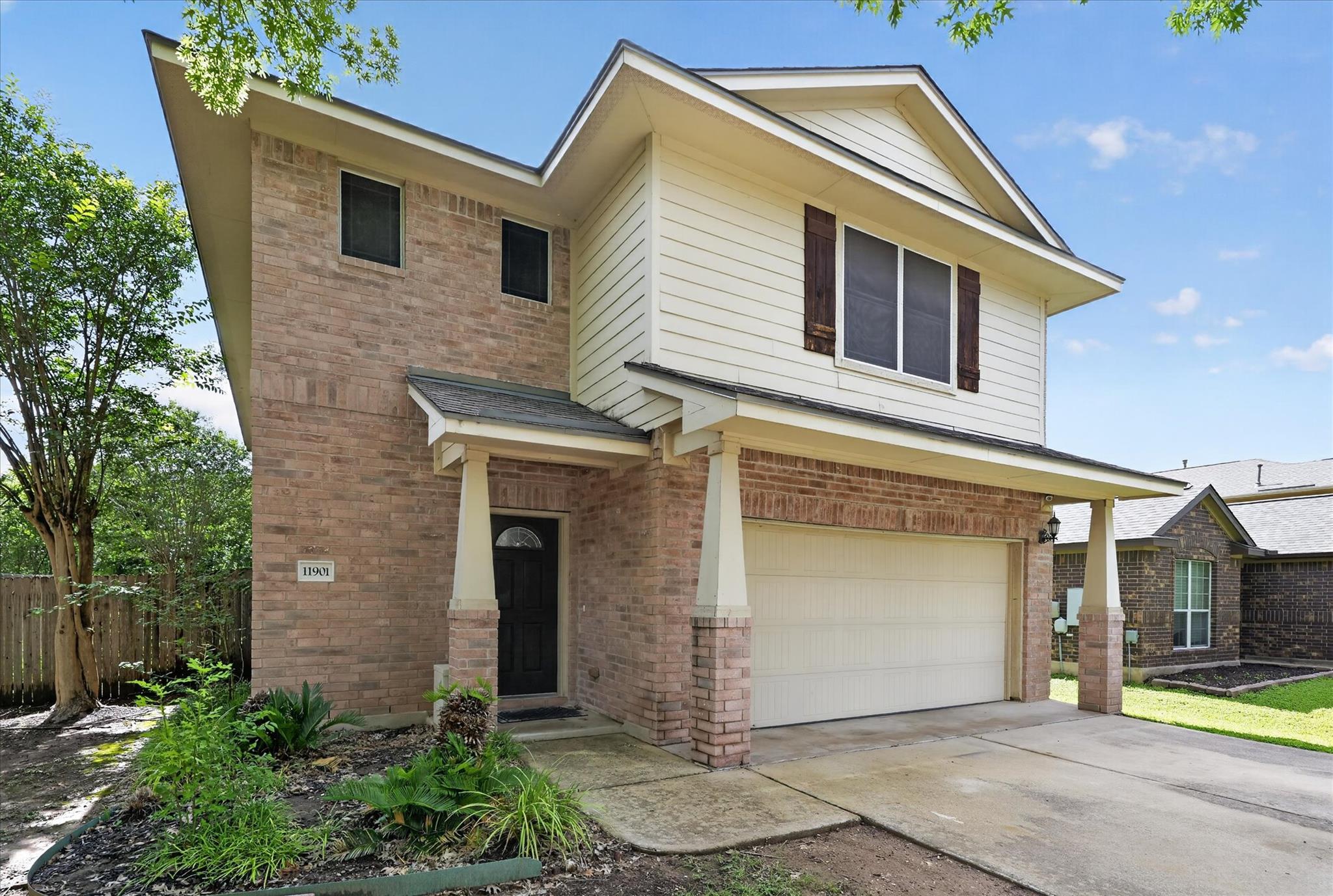 11901 Buzz Schneider LN — photo 3