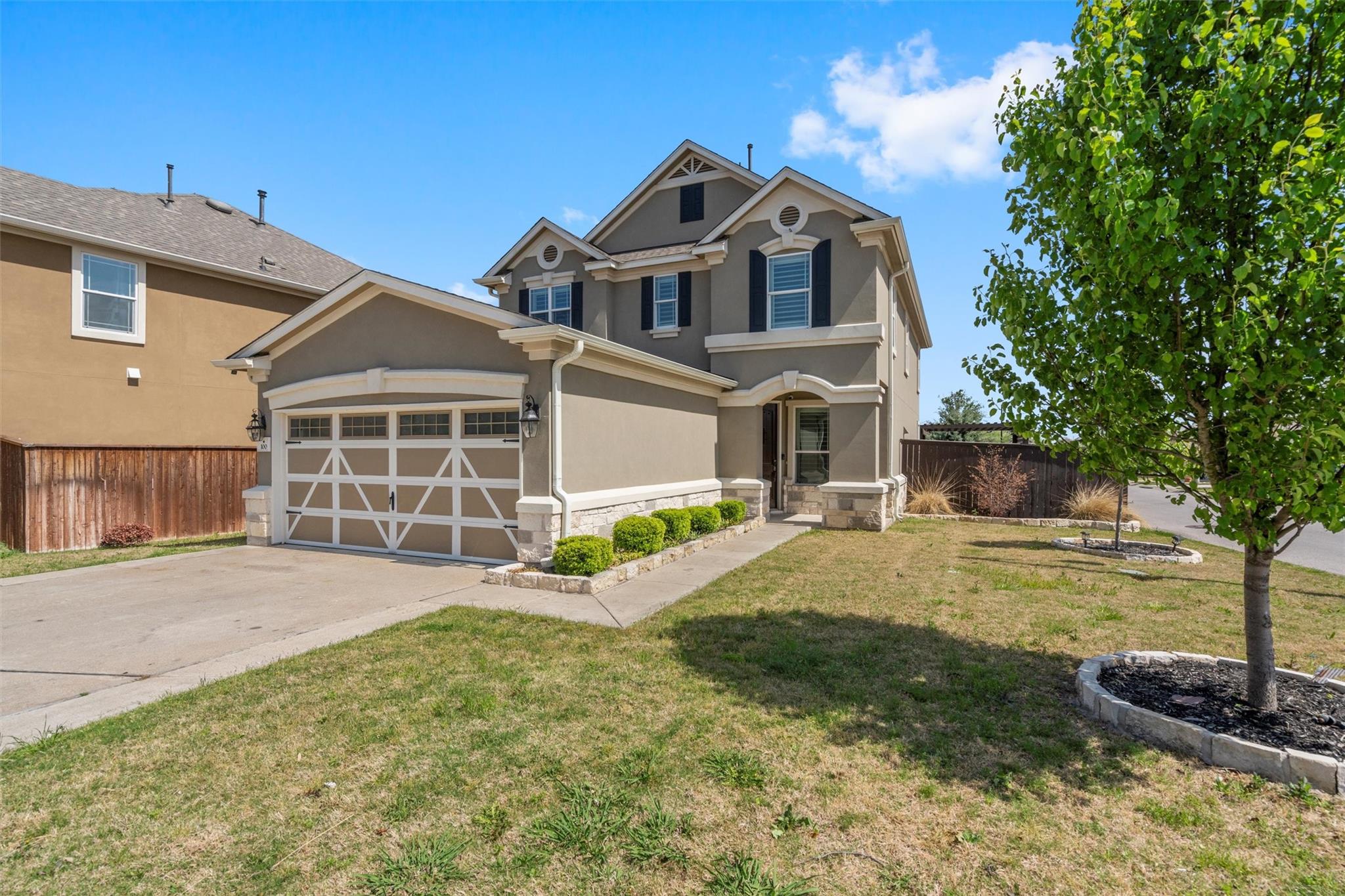 100 Speckle Park DR — photo 5