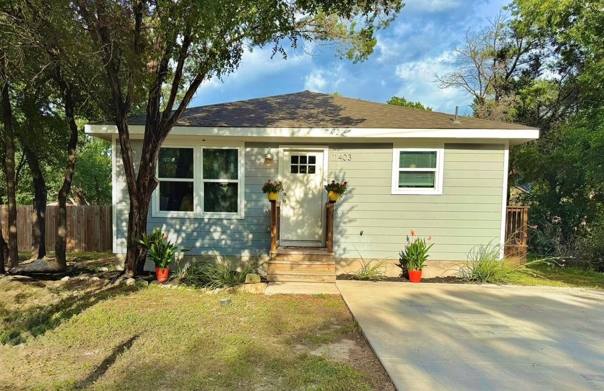 11403 Leander ST — photo 3