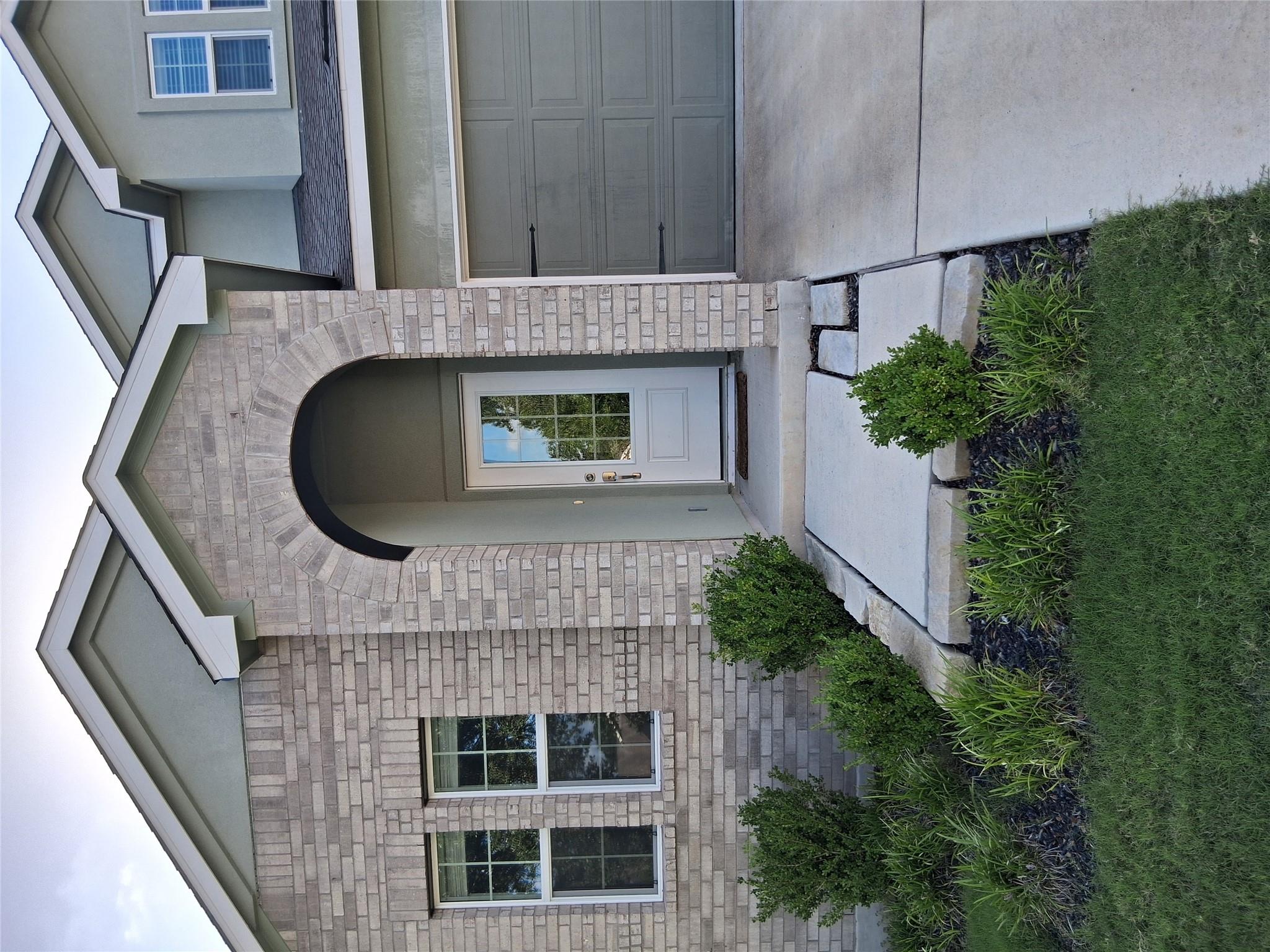 2121 Golden Grain LN — photo 3