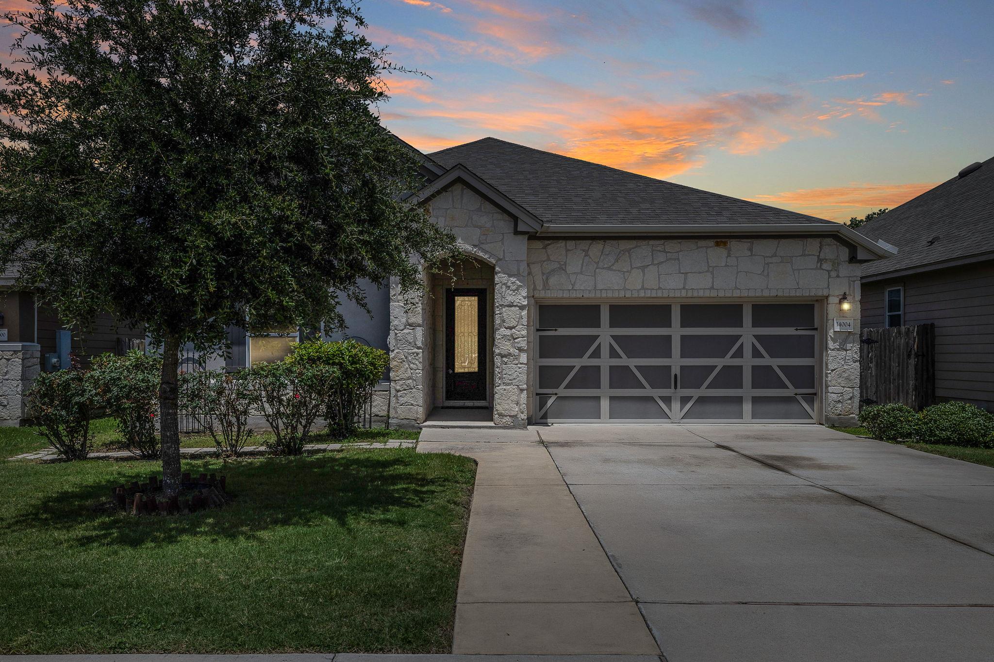14004 Lyndon B Johnson ST — photo 3