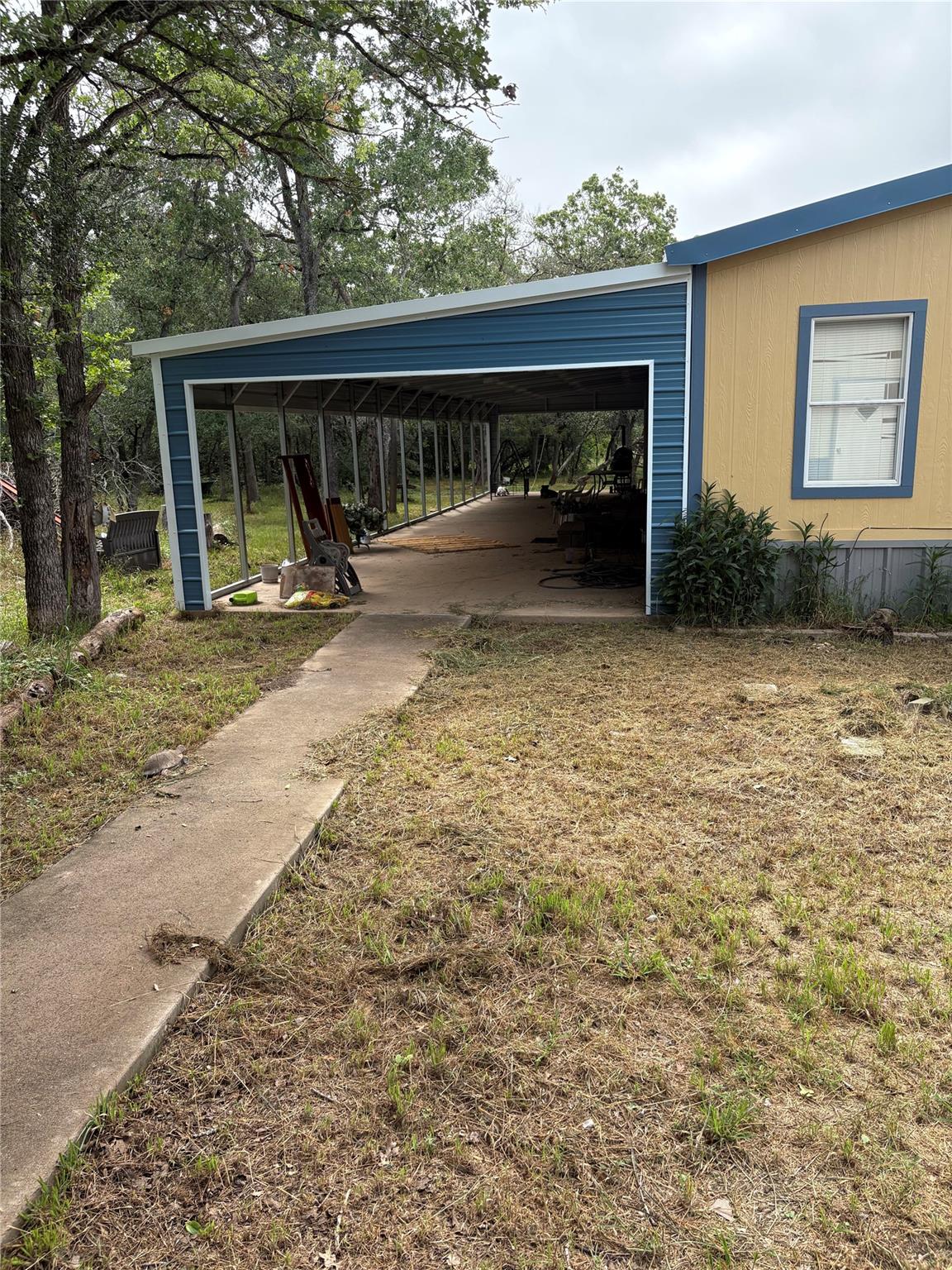 219 High View Ranch DR — photo 3