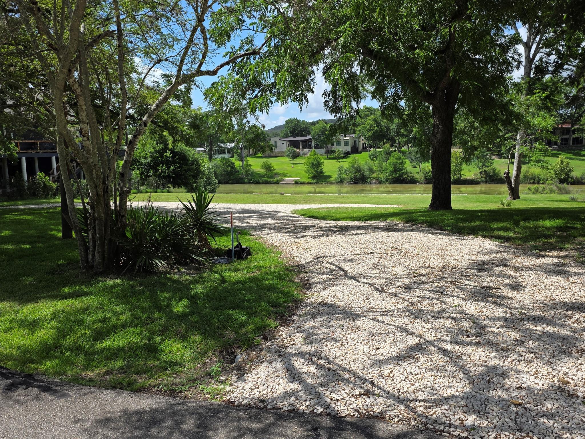 1834 Flite Acres RD — photo 3