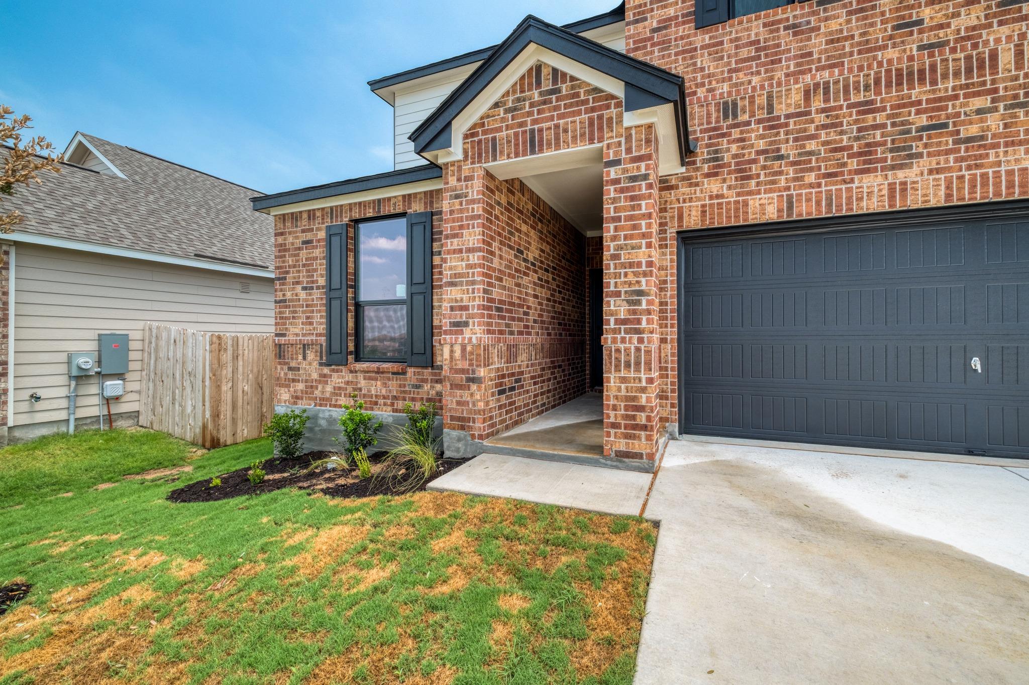 1324 Carriageway DR — photo 4