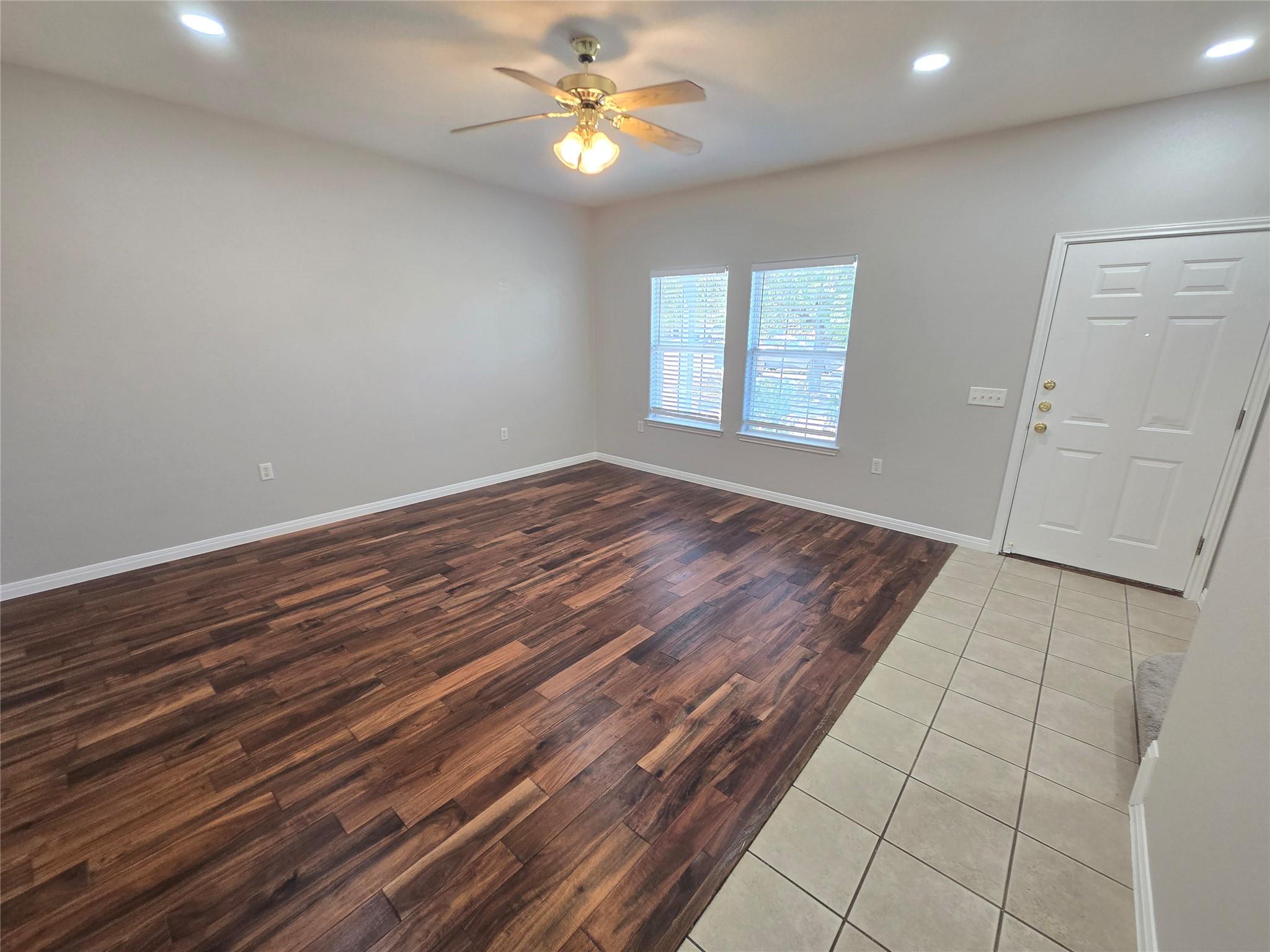 7509 Lazy Creek DR — photo 3