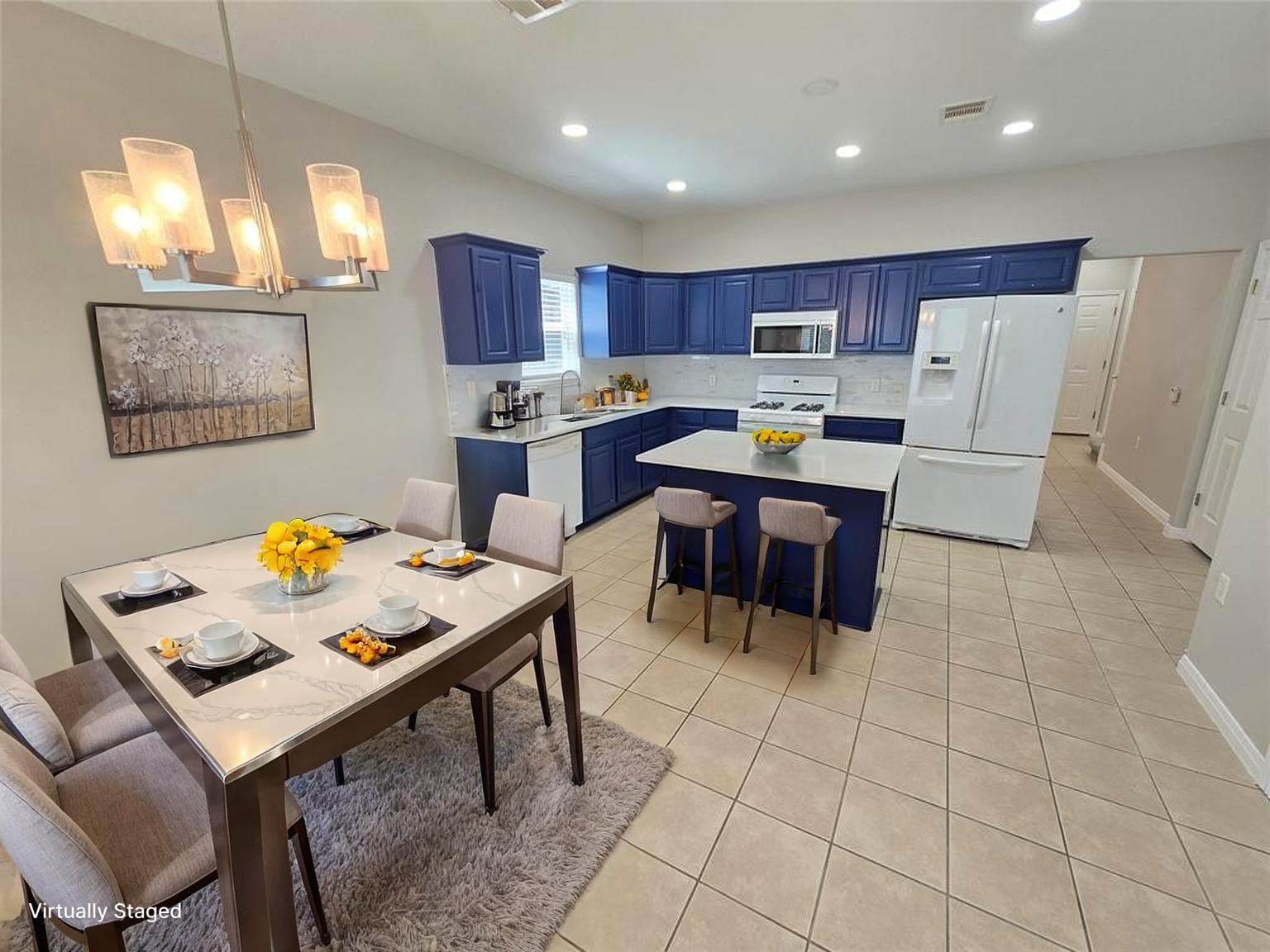 7509 Lazy Creek DR — photo 4
