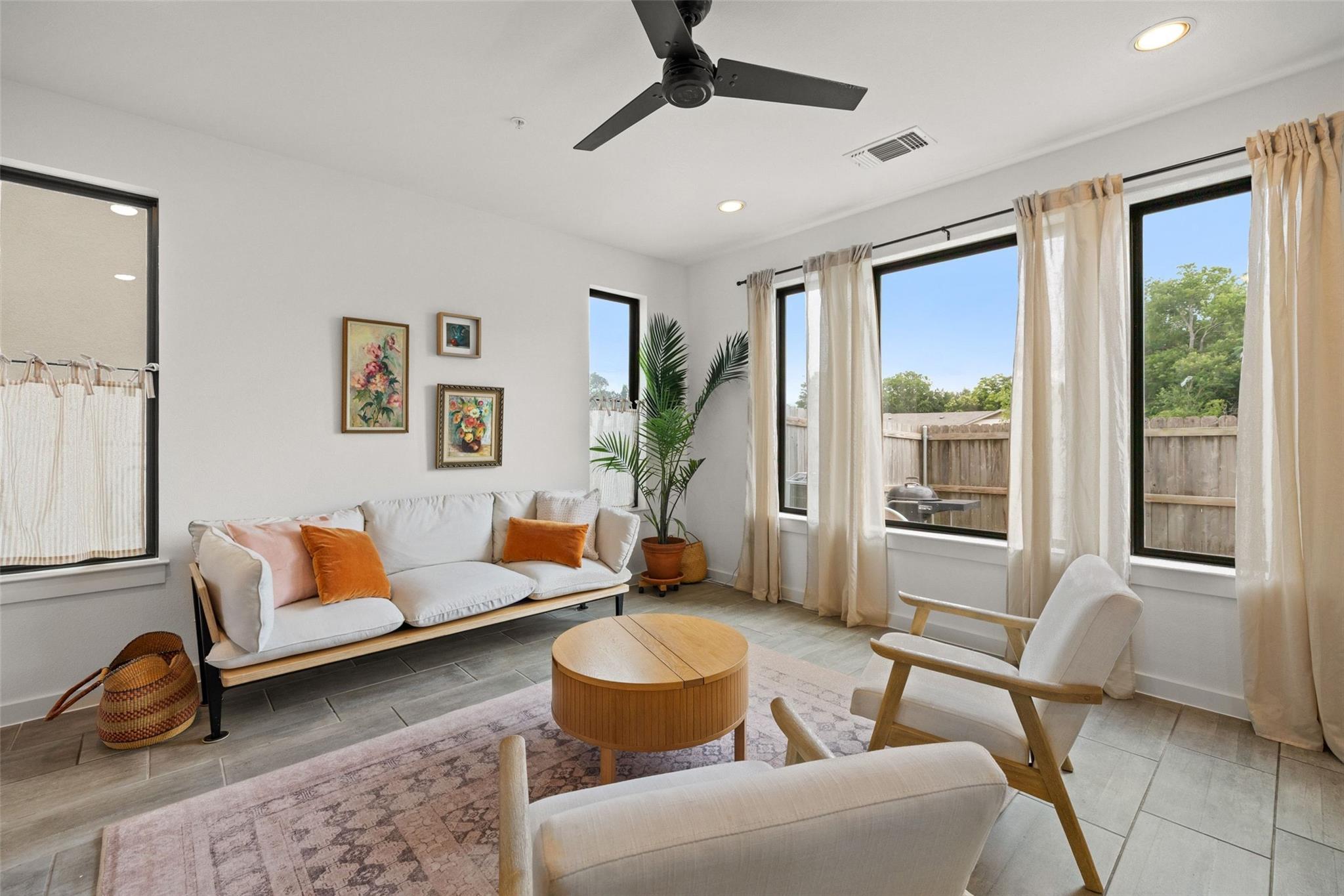 6409 Berkman DR #6 — photo 3