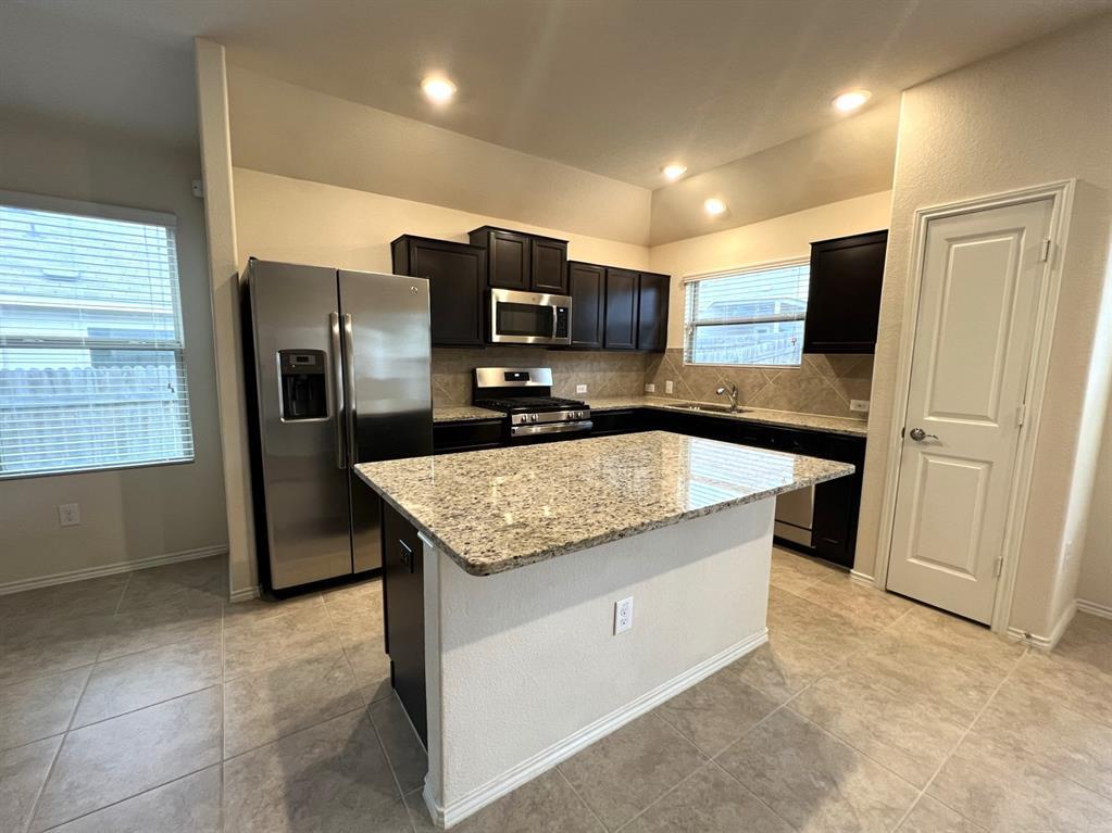 5808 Eden DR — photo 4