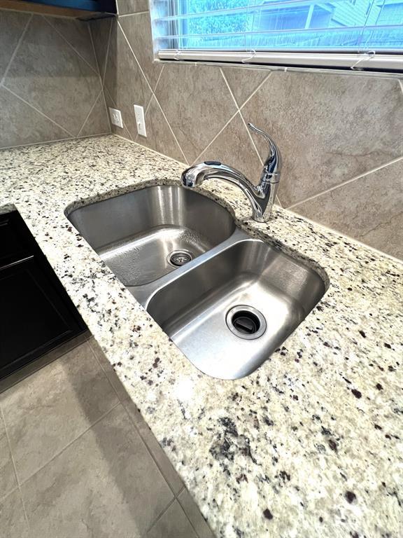 5808 Eden DR — photo 5