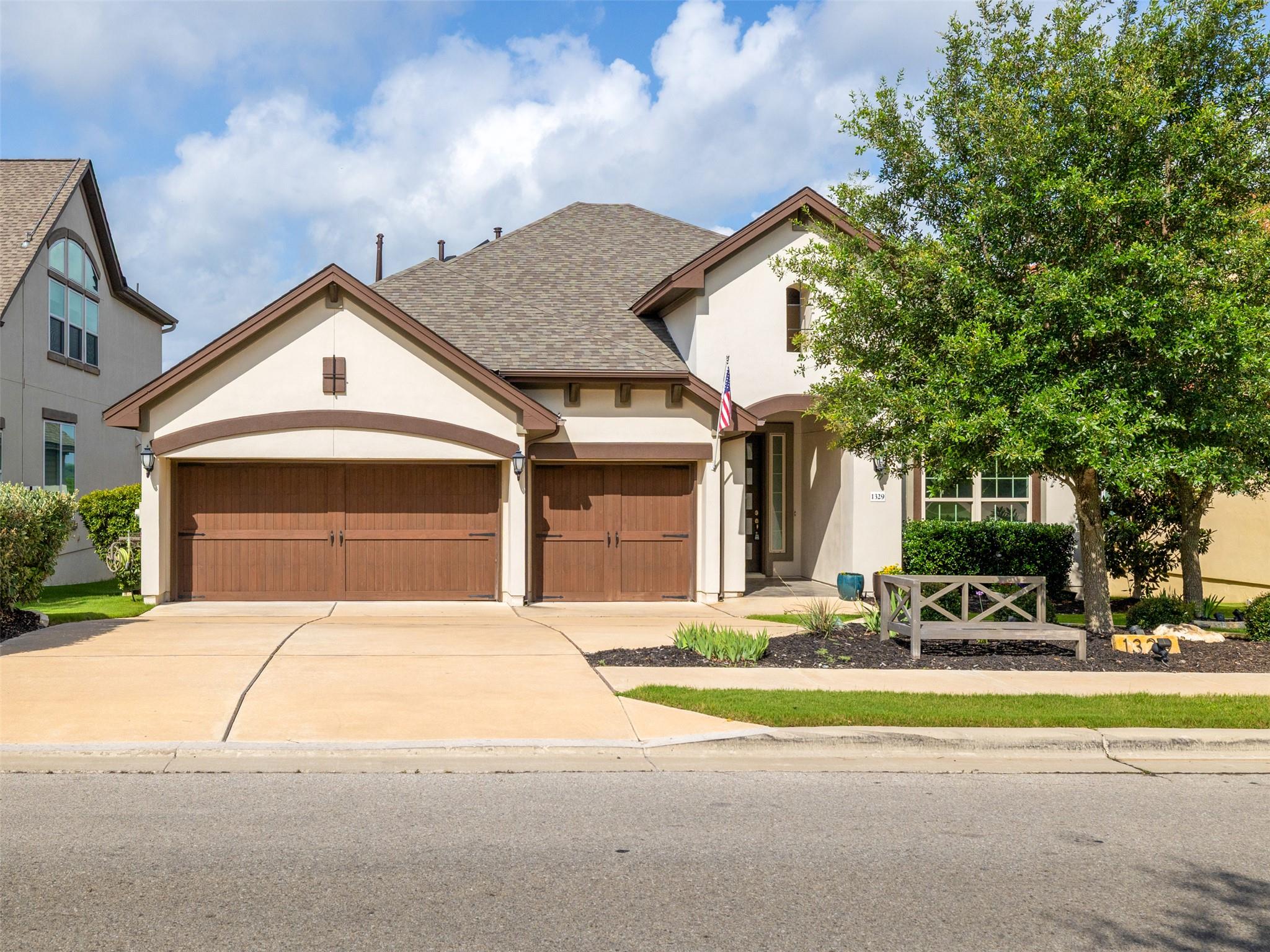 1329 Siena Sunset RD — photo 3