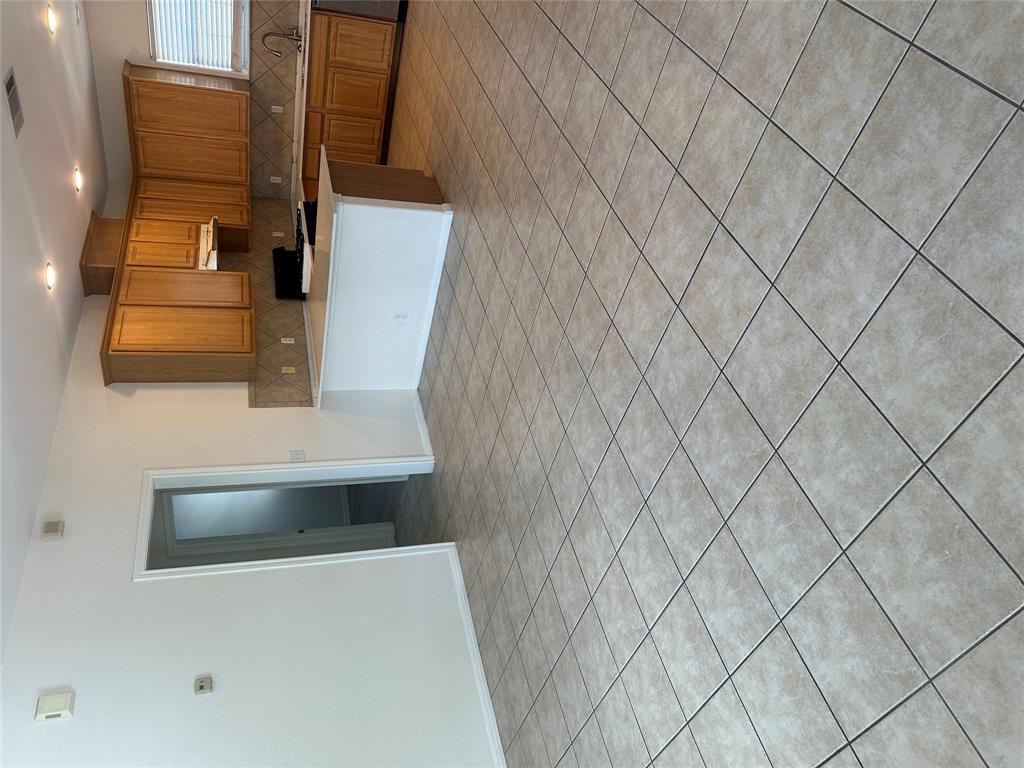5401 Evans Ave #B — photo 4