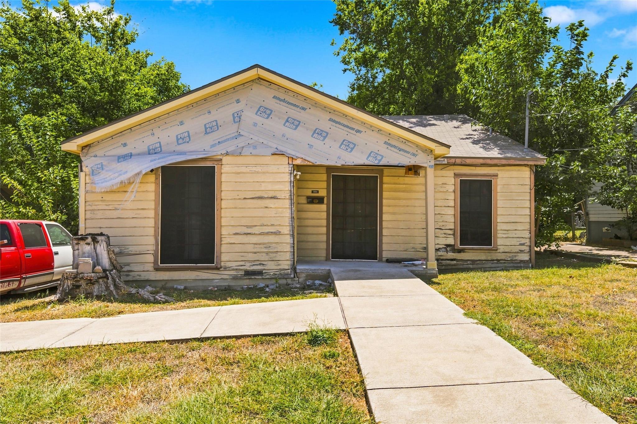 1804 Gurley Ave