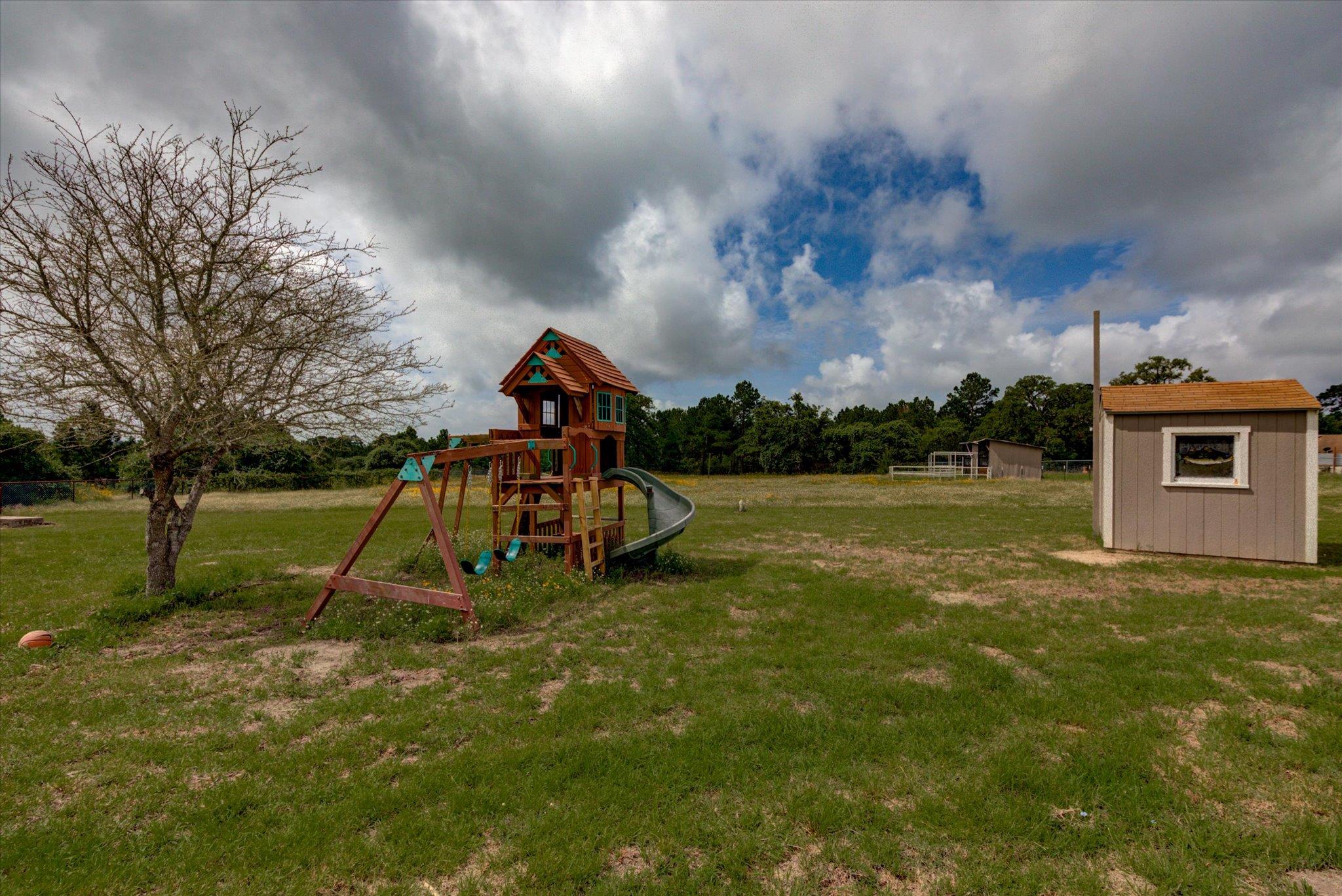 118 Saddle CT — photo 4
