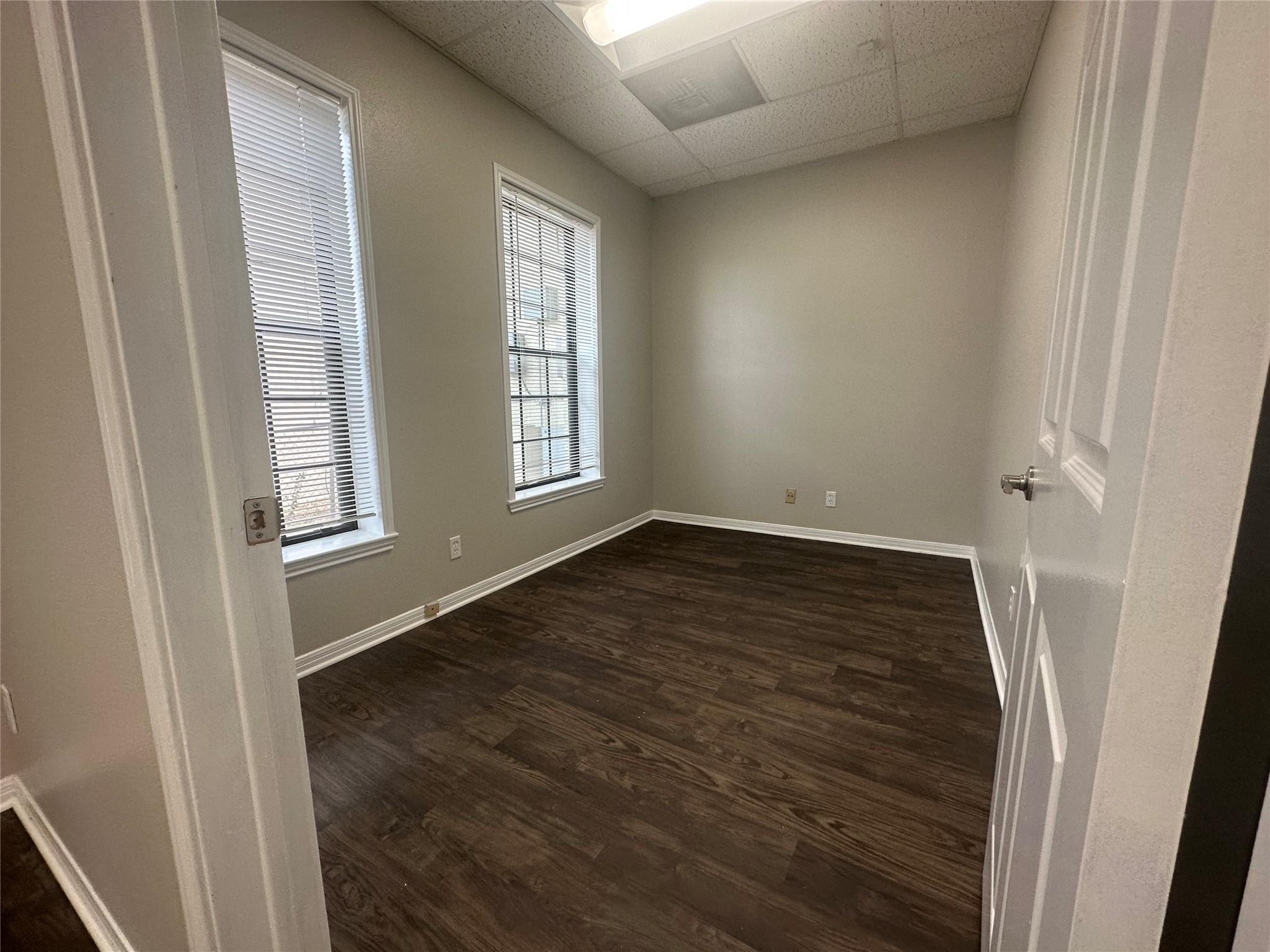 1823 Fortview RD #101 — photo 3