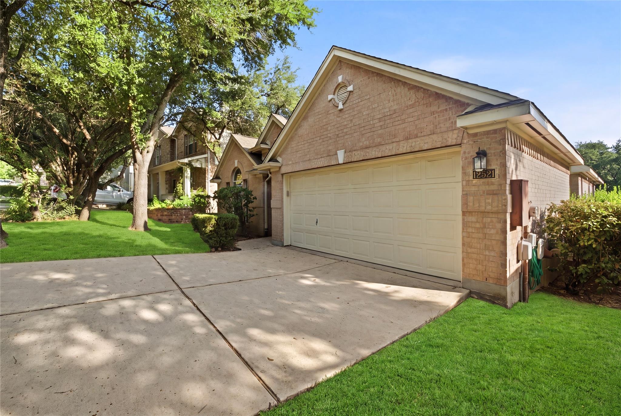 12521 Canyon Glen DR — photo 3