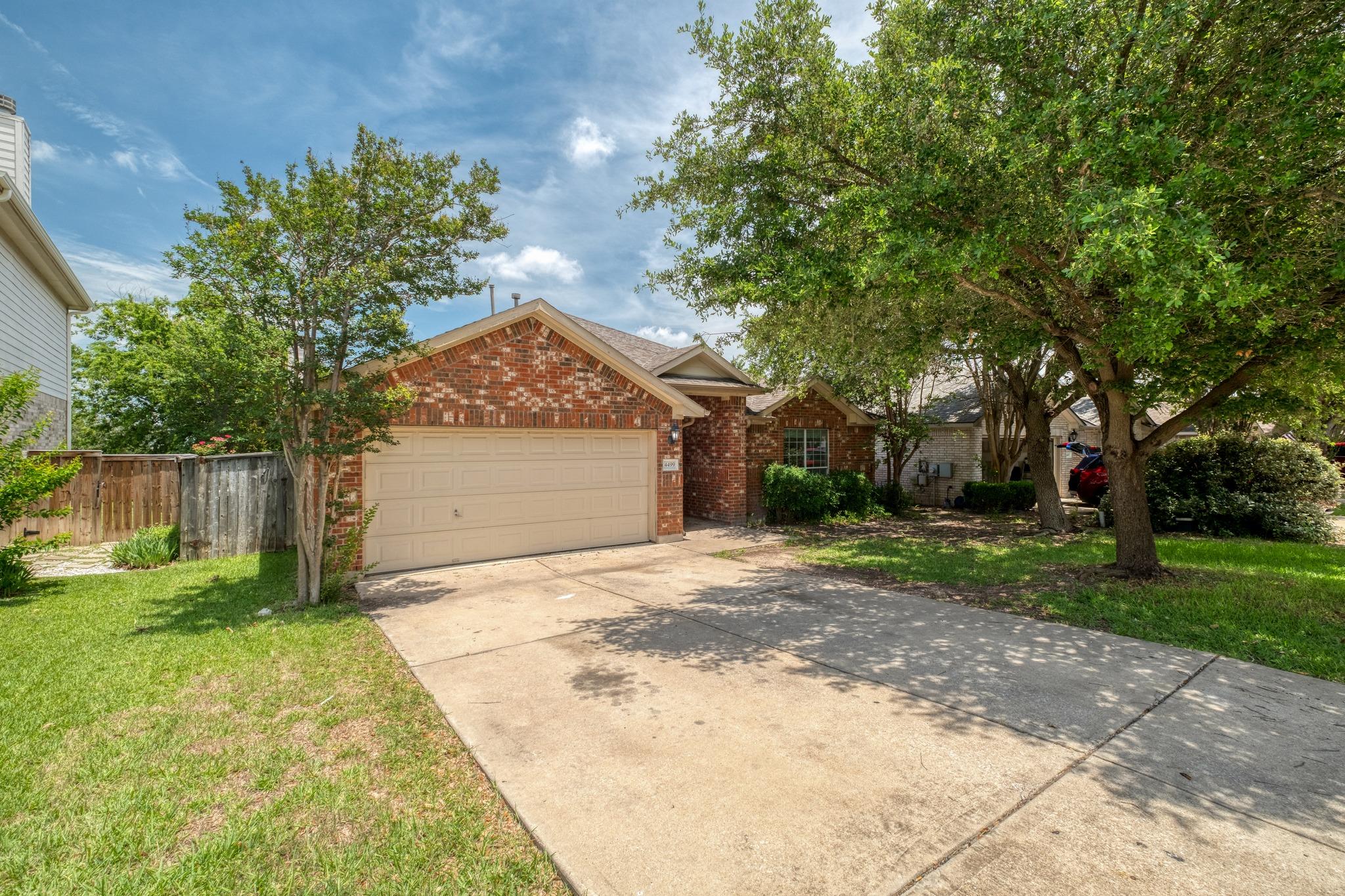 4499 Heritage Well LN — photo 3