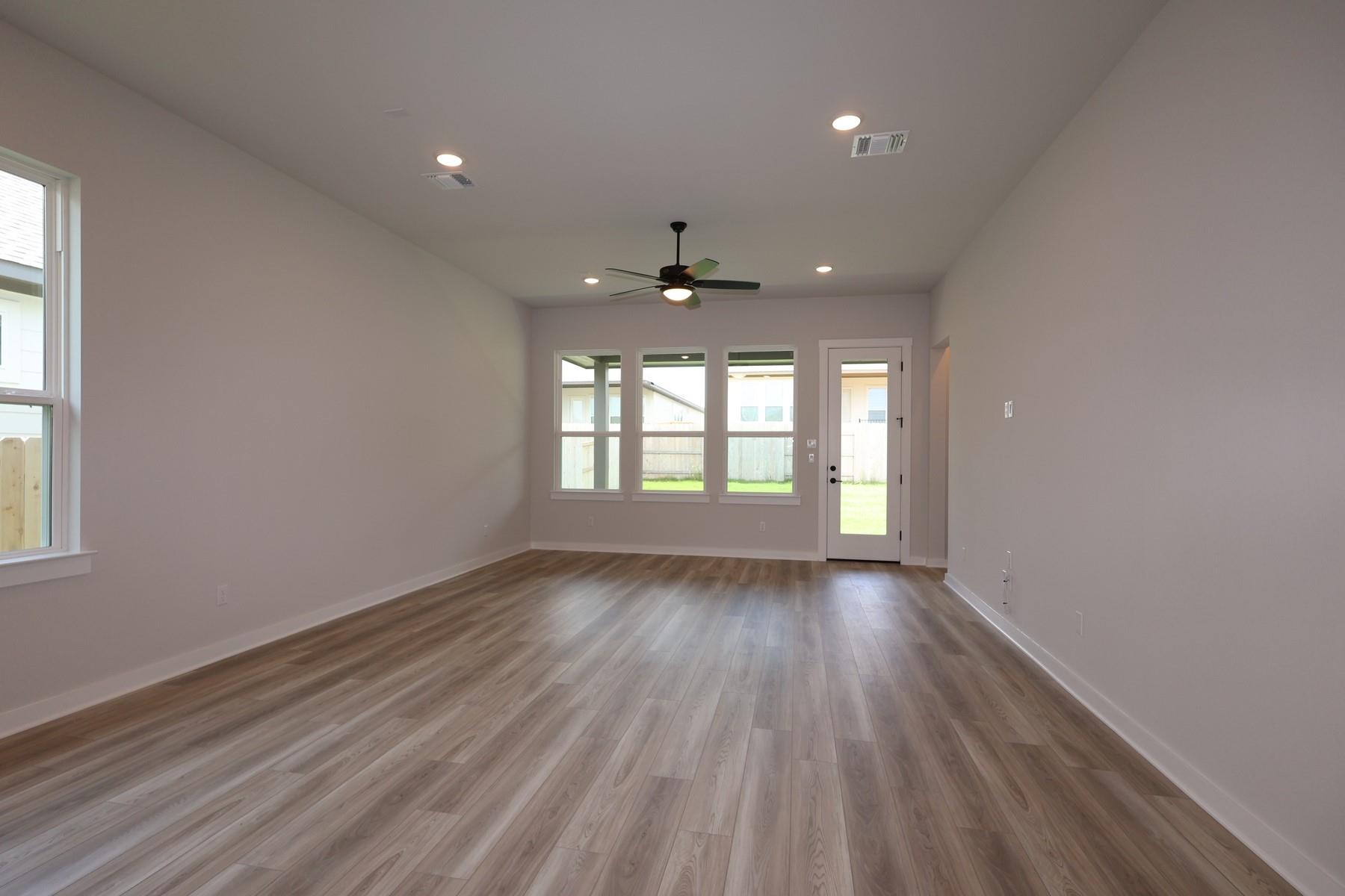 328 Marisol Bend — photo 5