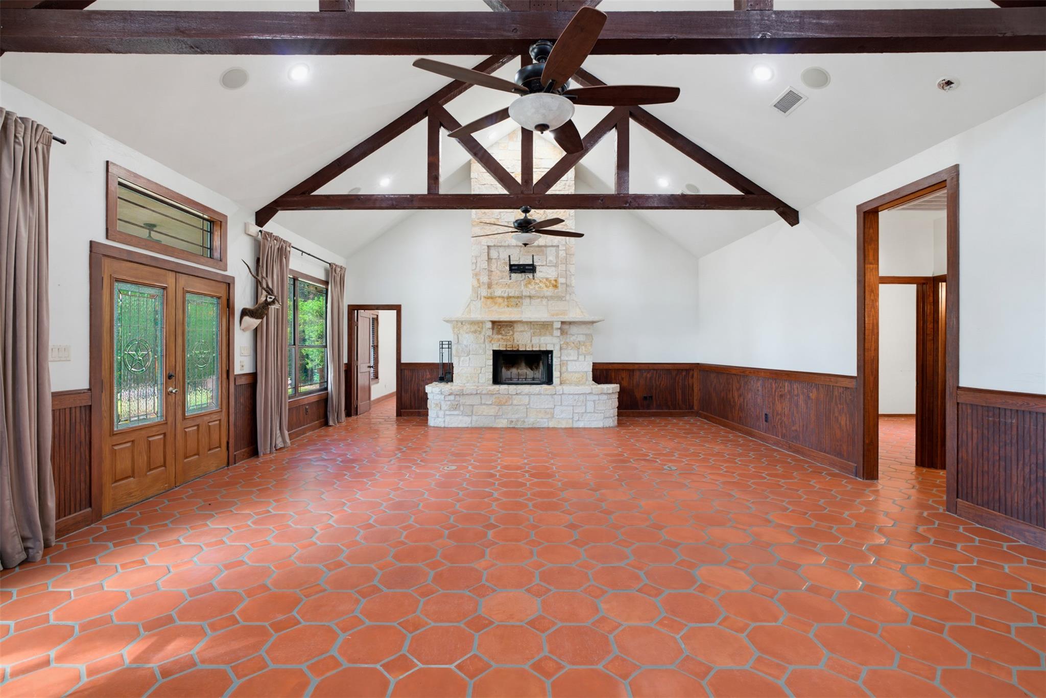 8731 SH 79 Highway — photo 4