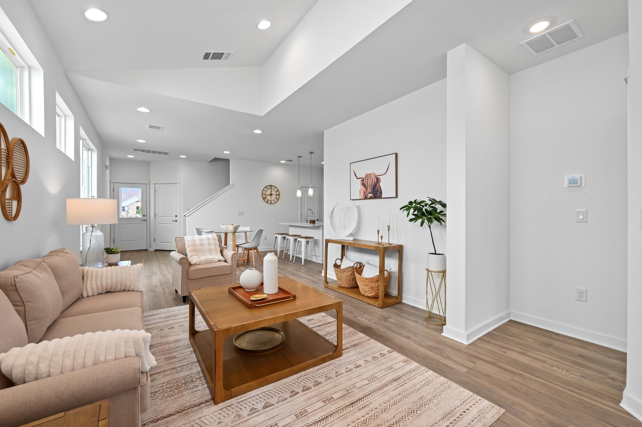 513 Burlington DR #B — photo 5
