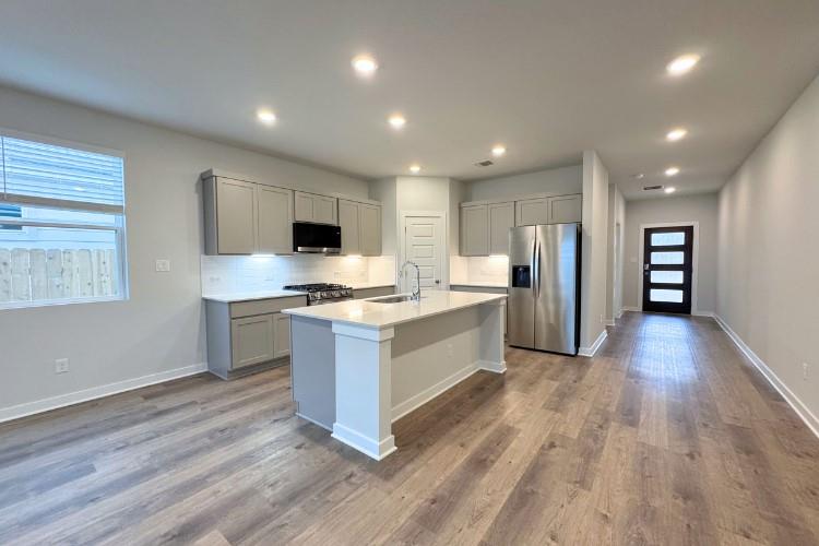 4808 Bridwell — photo 3