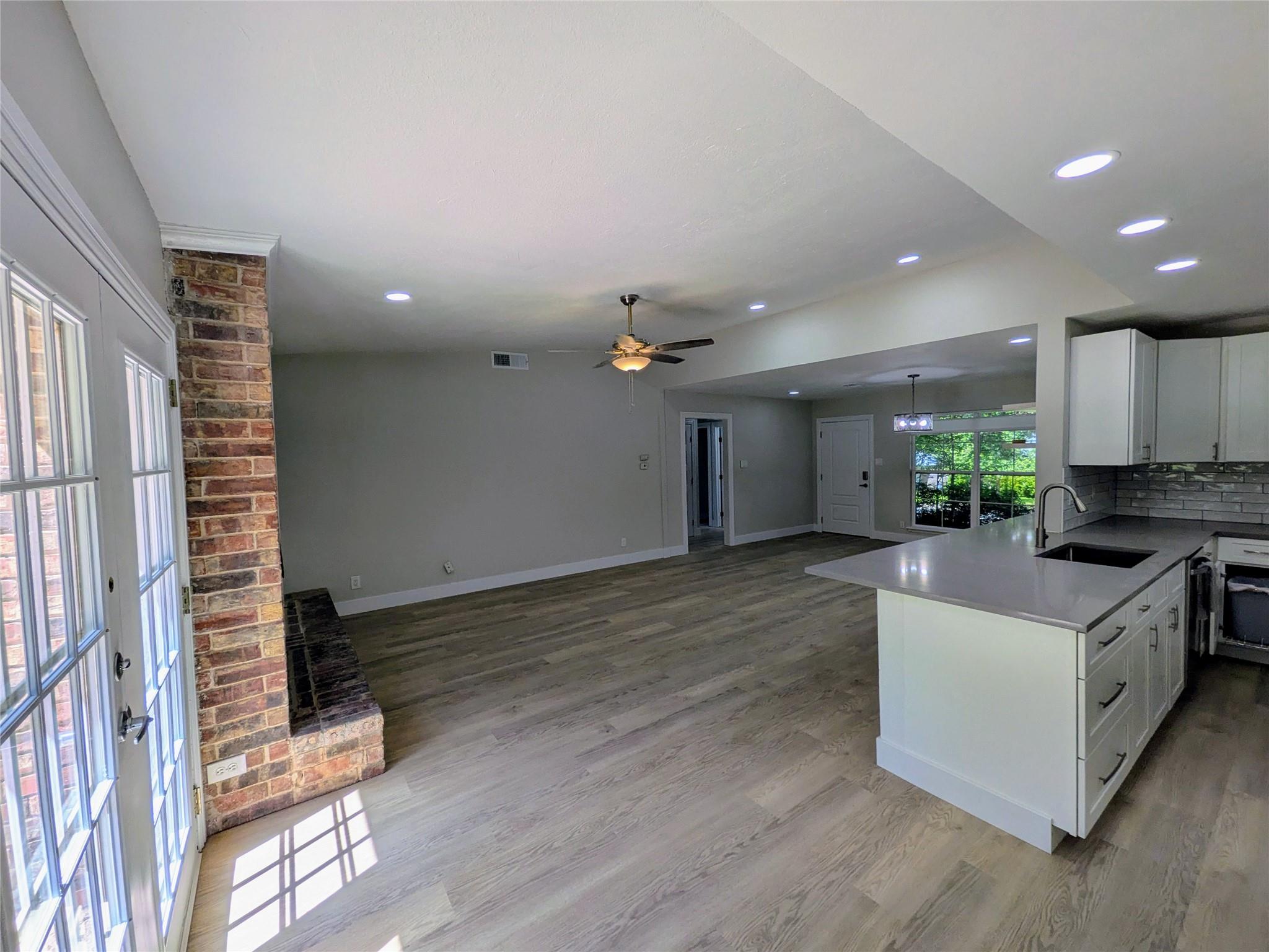 9705 Marlborough DR — photo 5