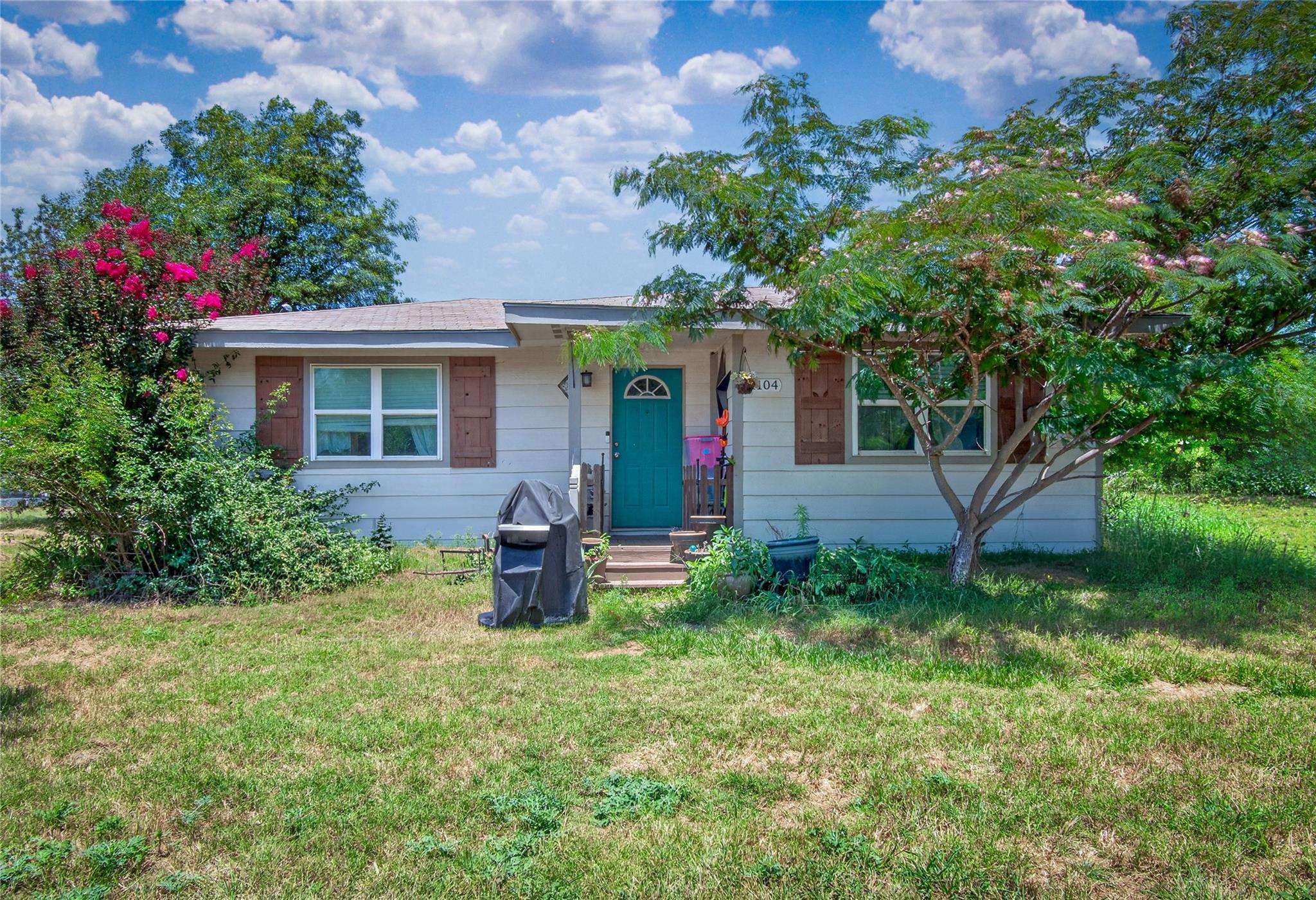 1104 Boundary ST — photo 3