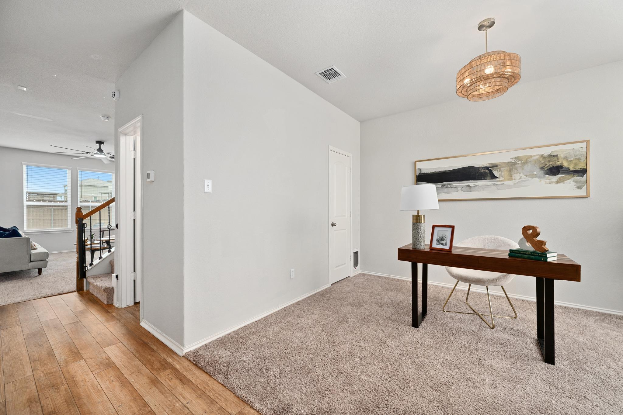 129 Purple Heart DR — photo 5