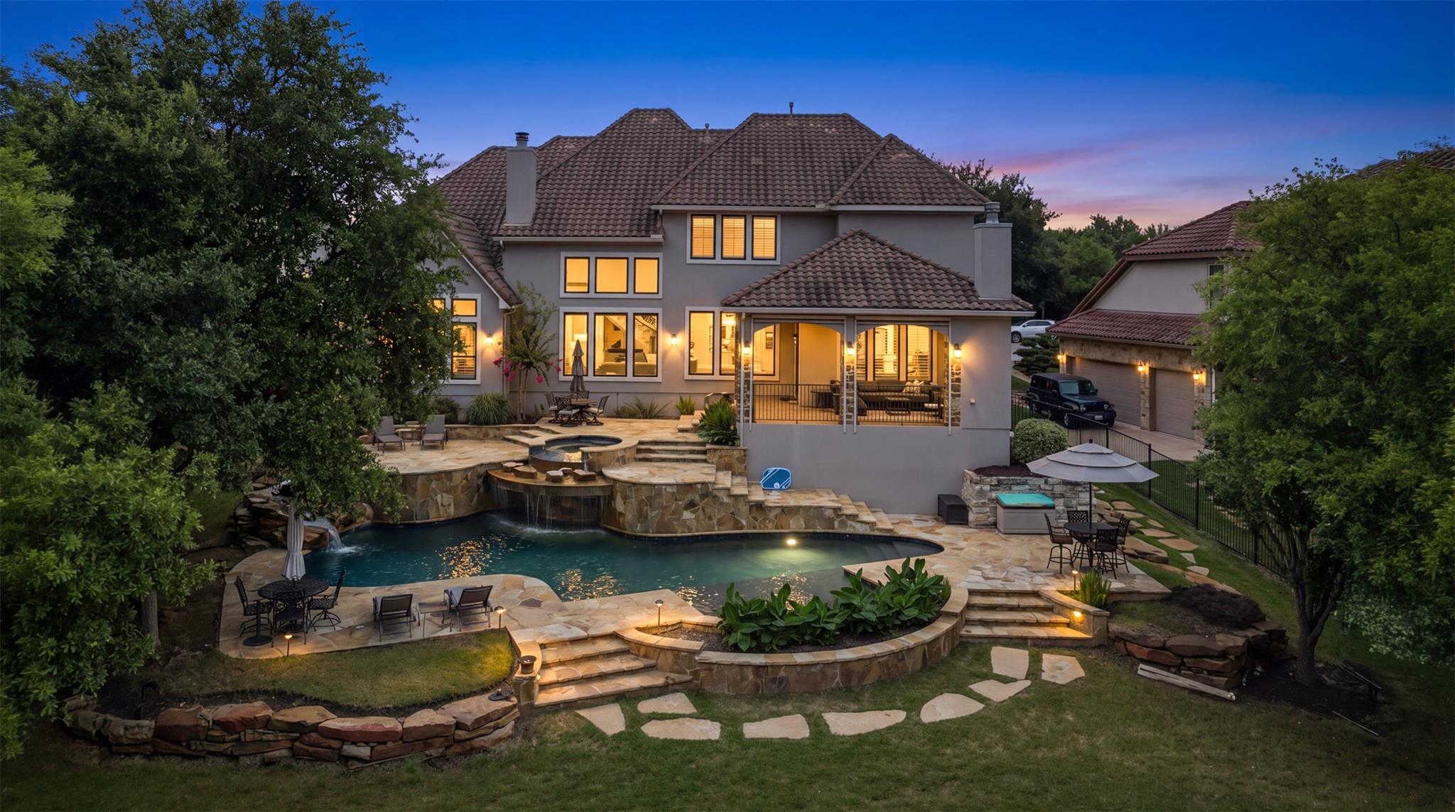 2020 University Club DR — photo 5
