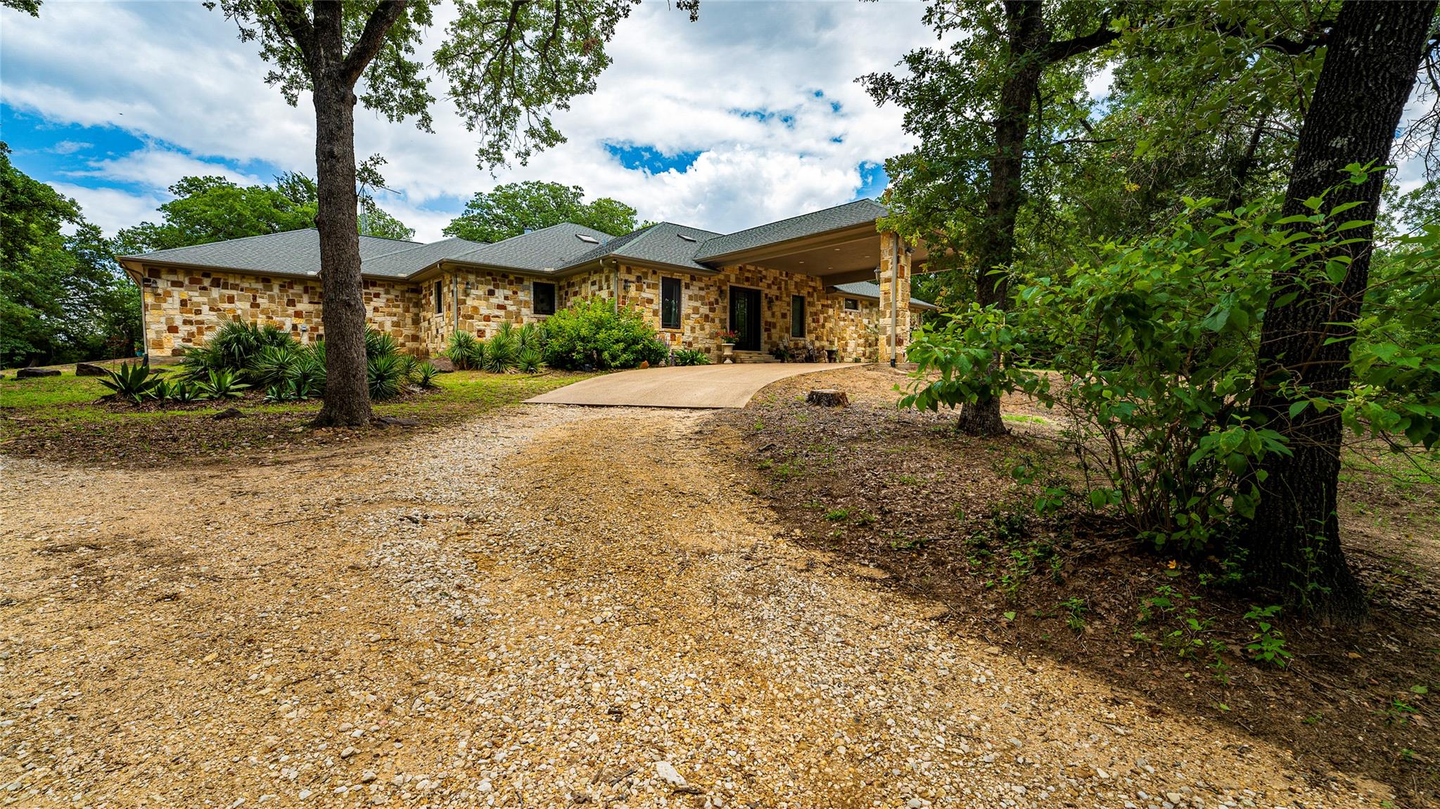 1908 County Road 305