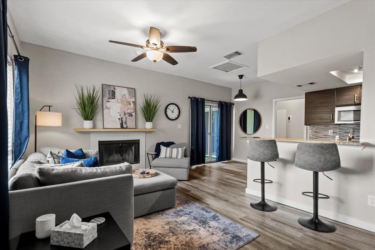 506 San Antonio ST #205 — photo 4
