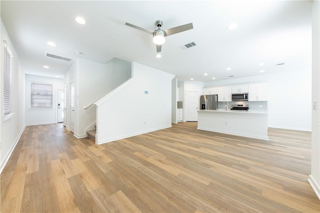 1804 Bonham LN — photo 5