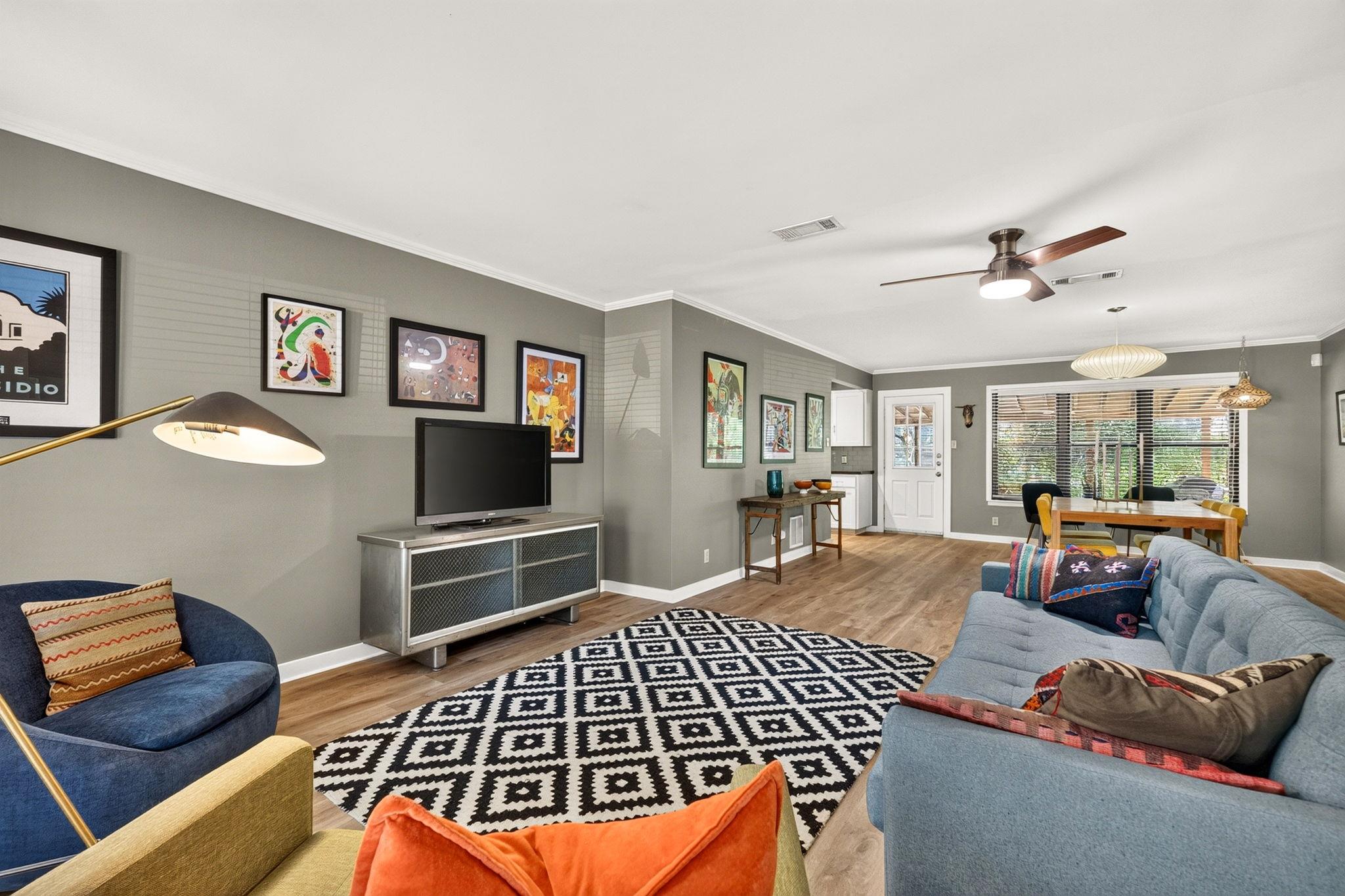 8507 Shenandoah DR — photo 4