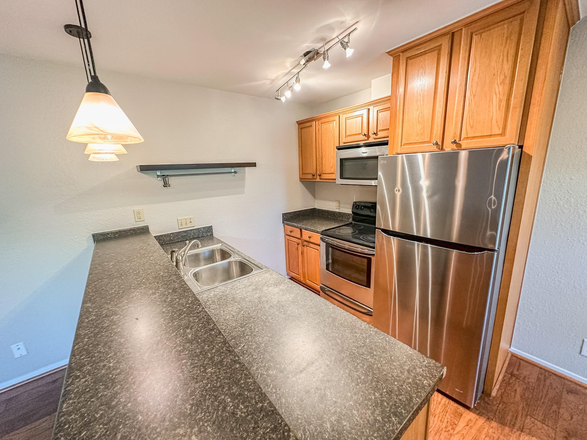 910 Duncan LN #35 — photo 4