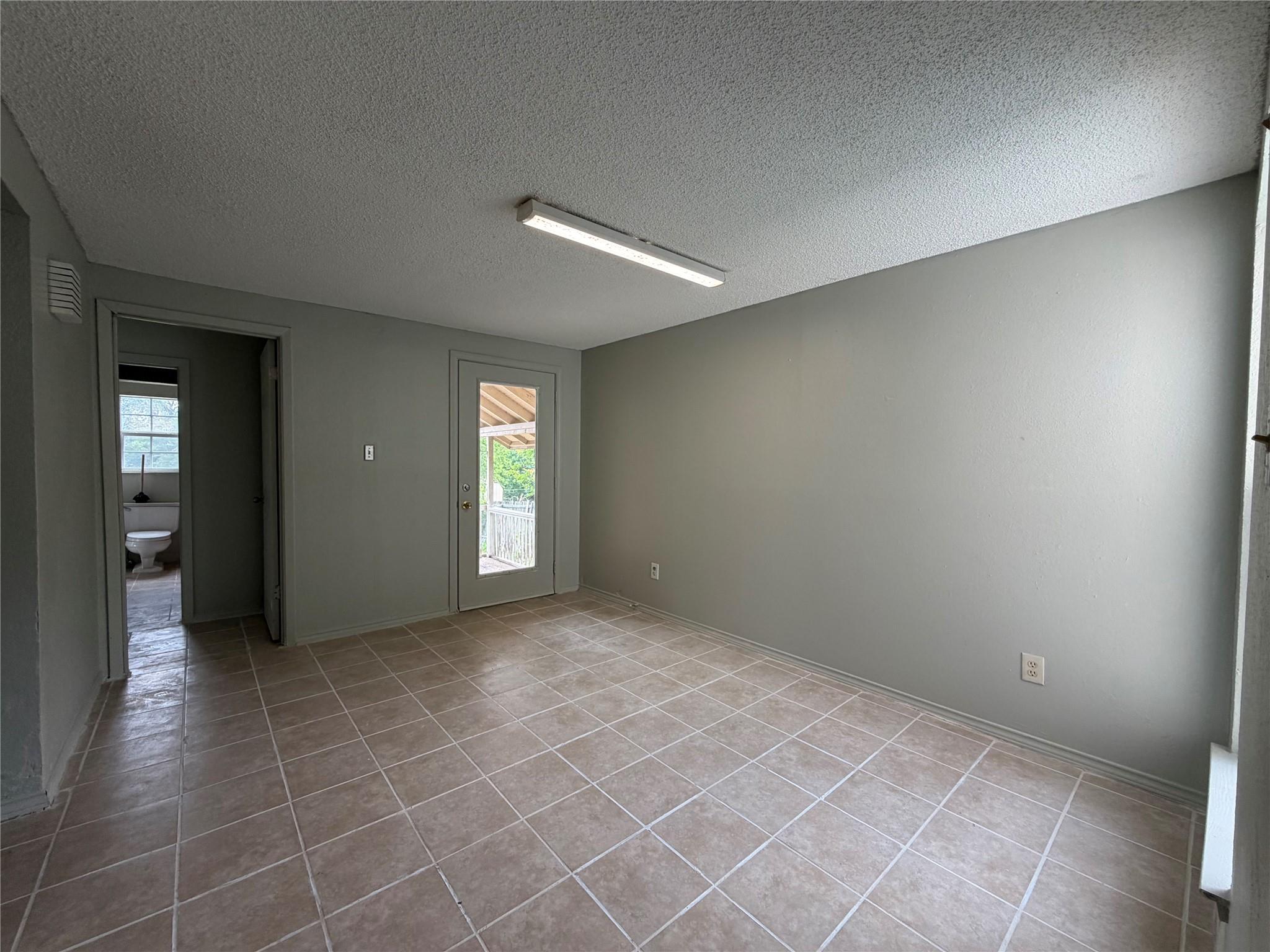 1412 Gatlinburg DR — photo 3