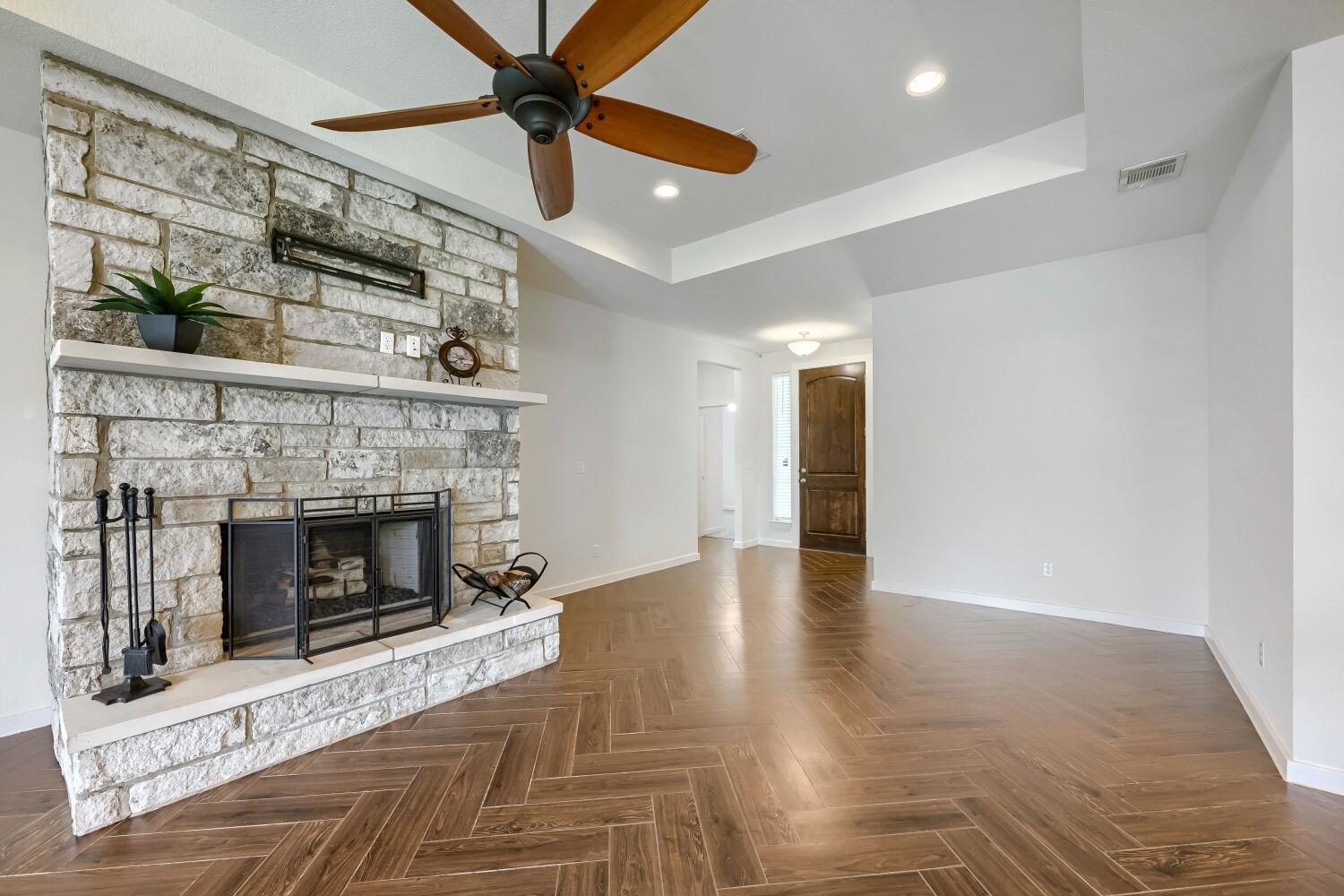 216 Wild Sage LN — photo 5