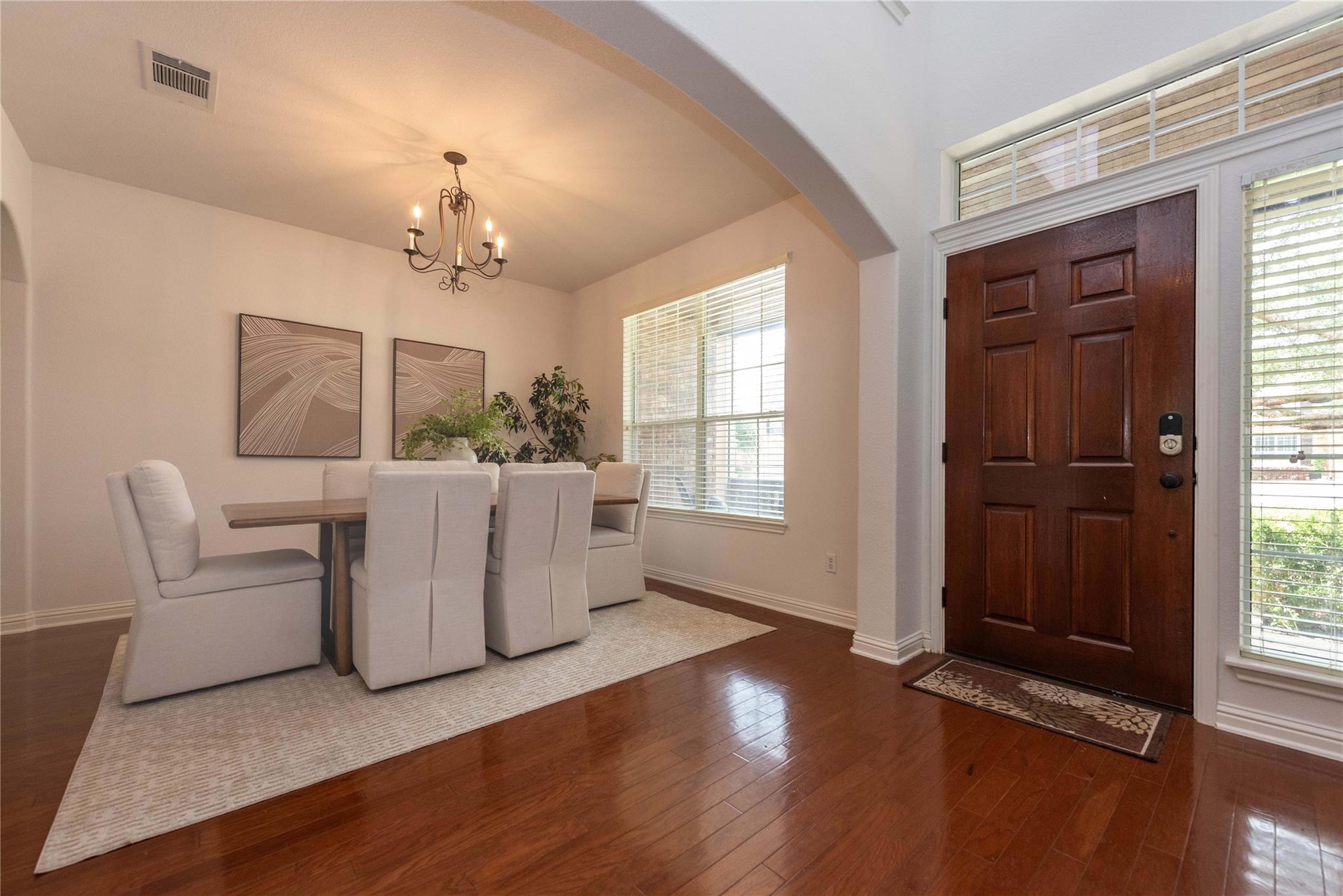 1112 Rowley DR — photo 5