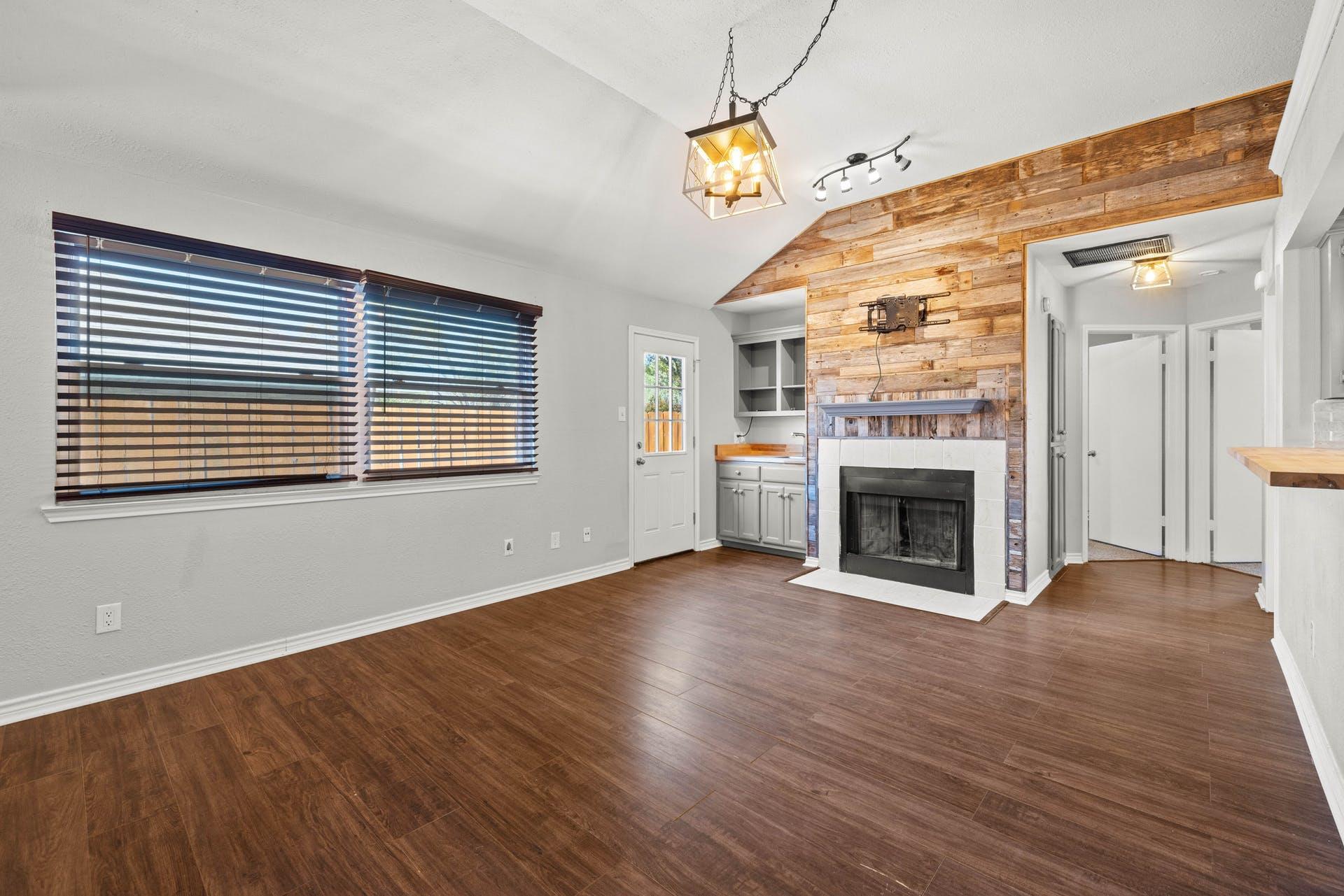 820 Mica LN — photo 5