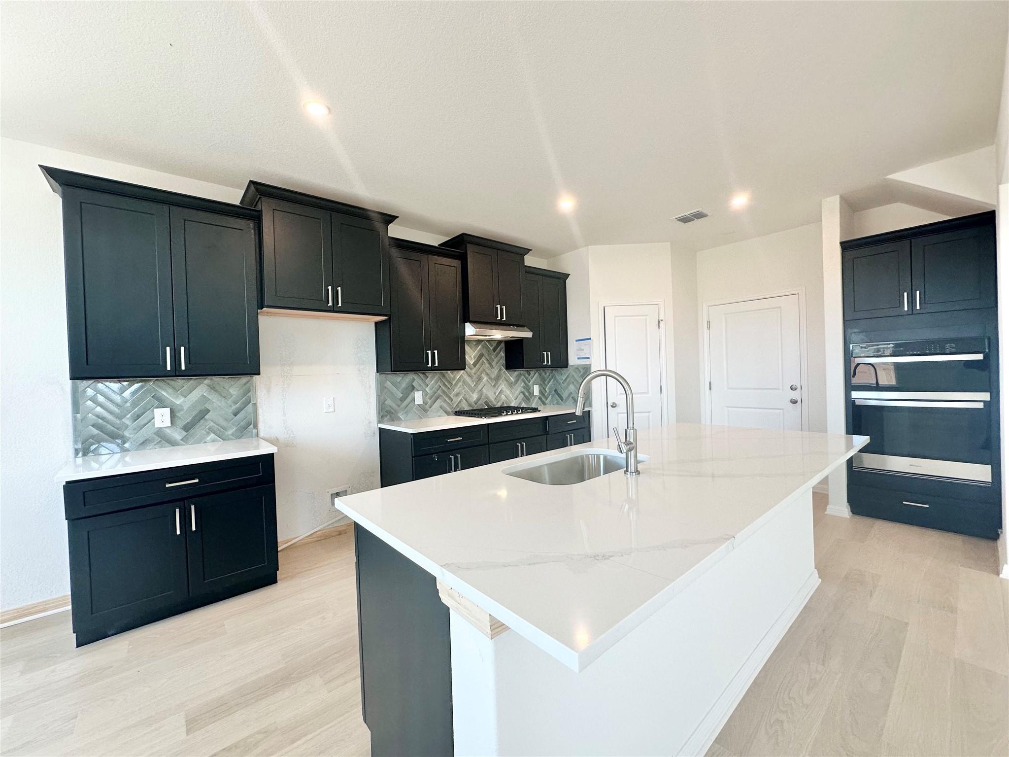 311 Young ST — photo 4