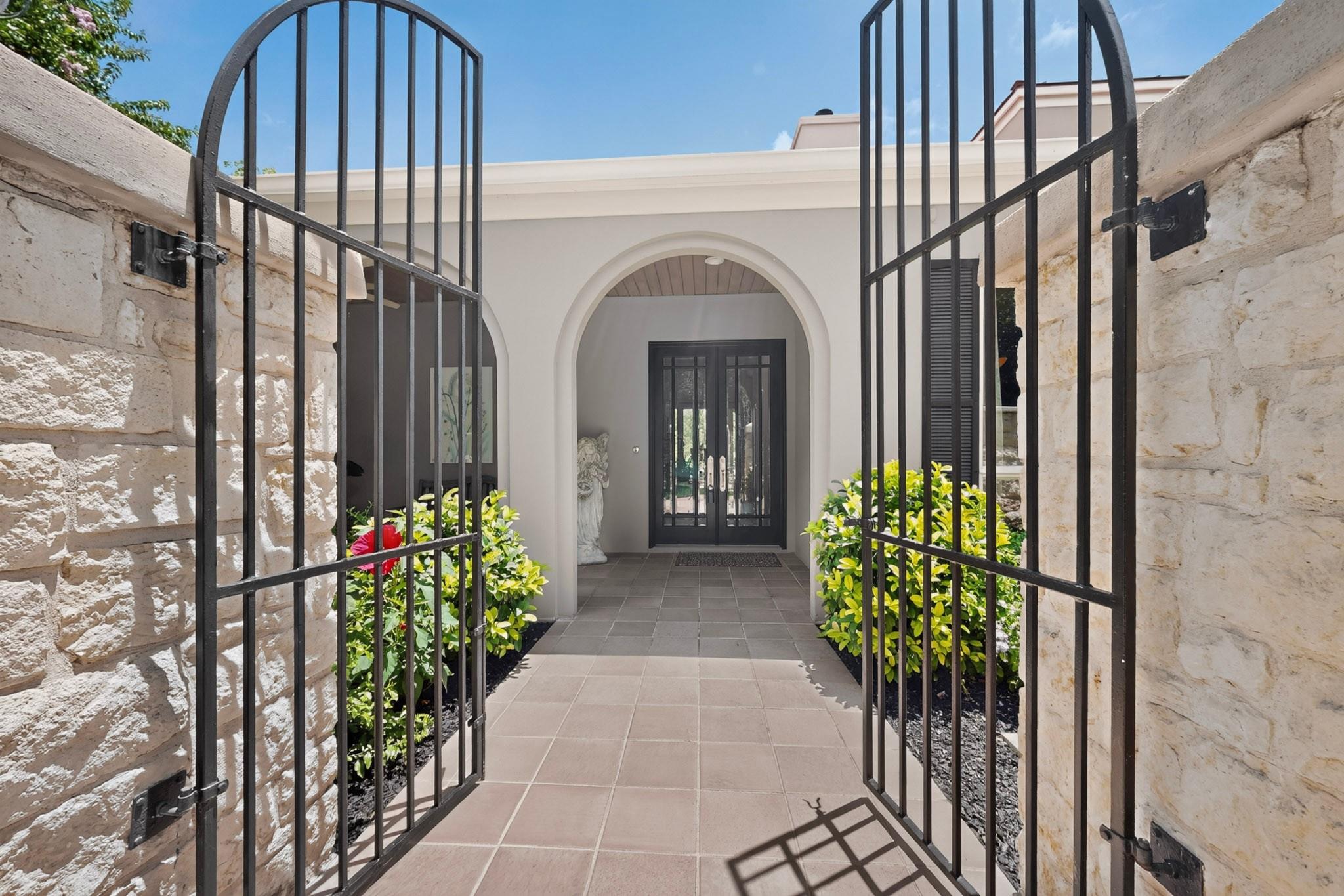 16002 Canard CIR — photo 4