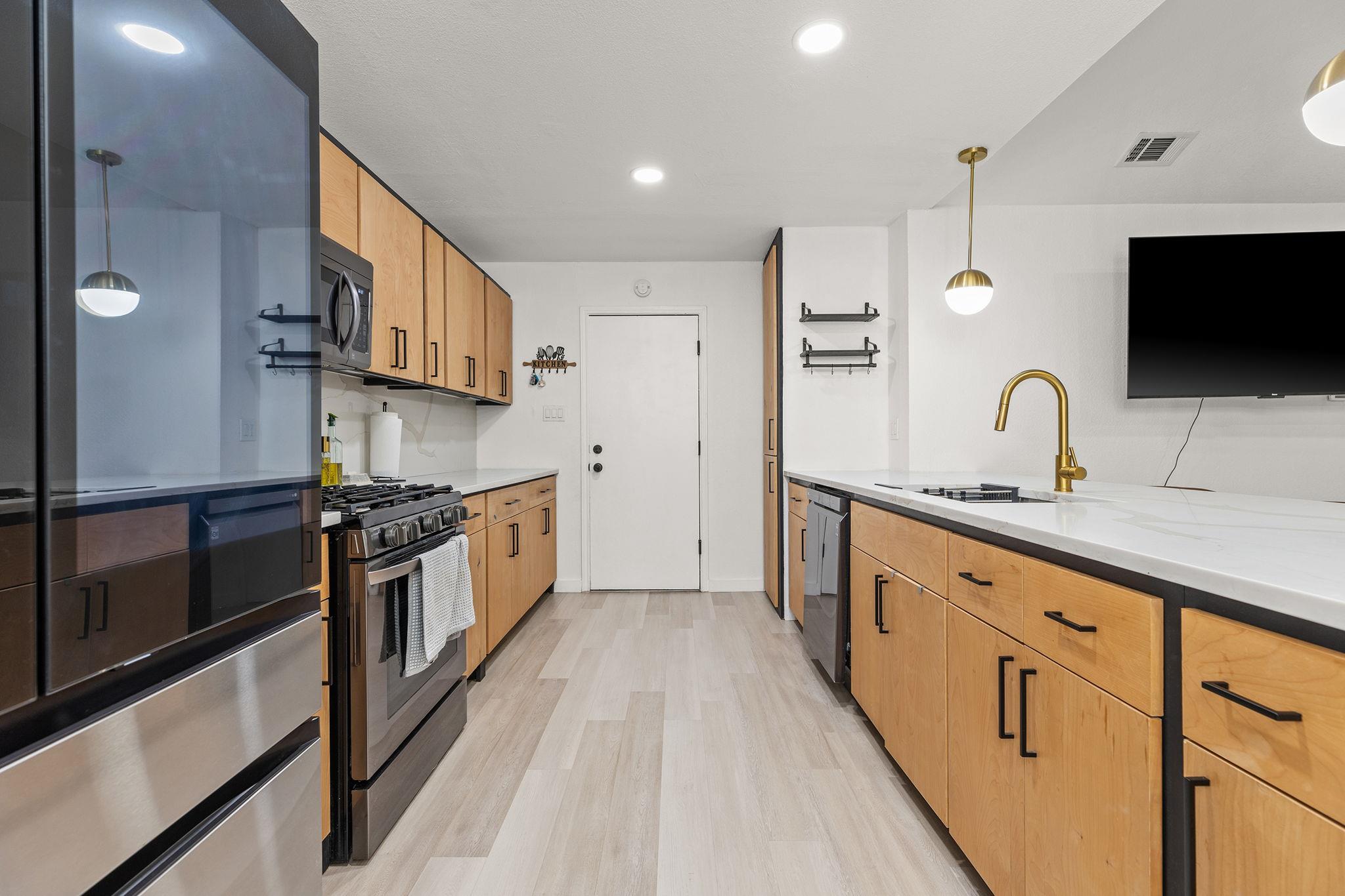 16506 Colwyn Bay CV — photo 3