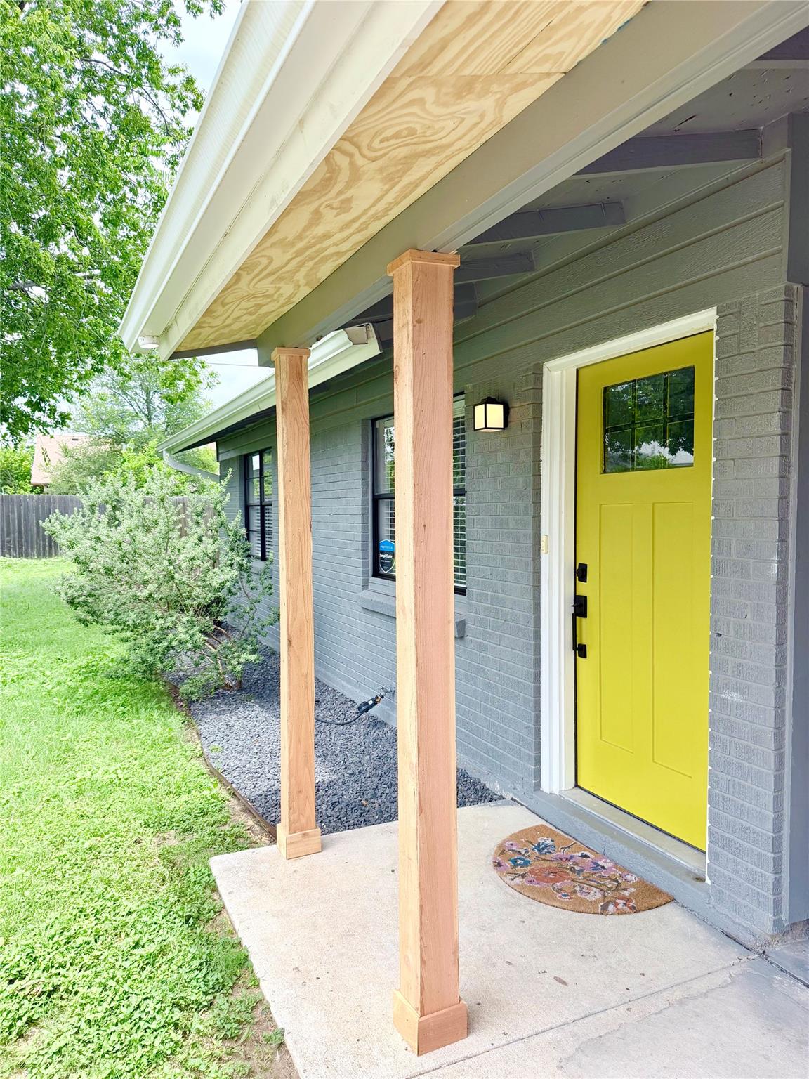 10700 Plains TRL — photo 4
