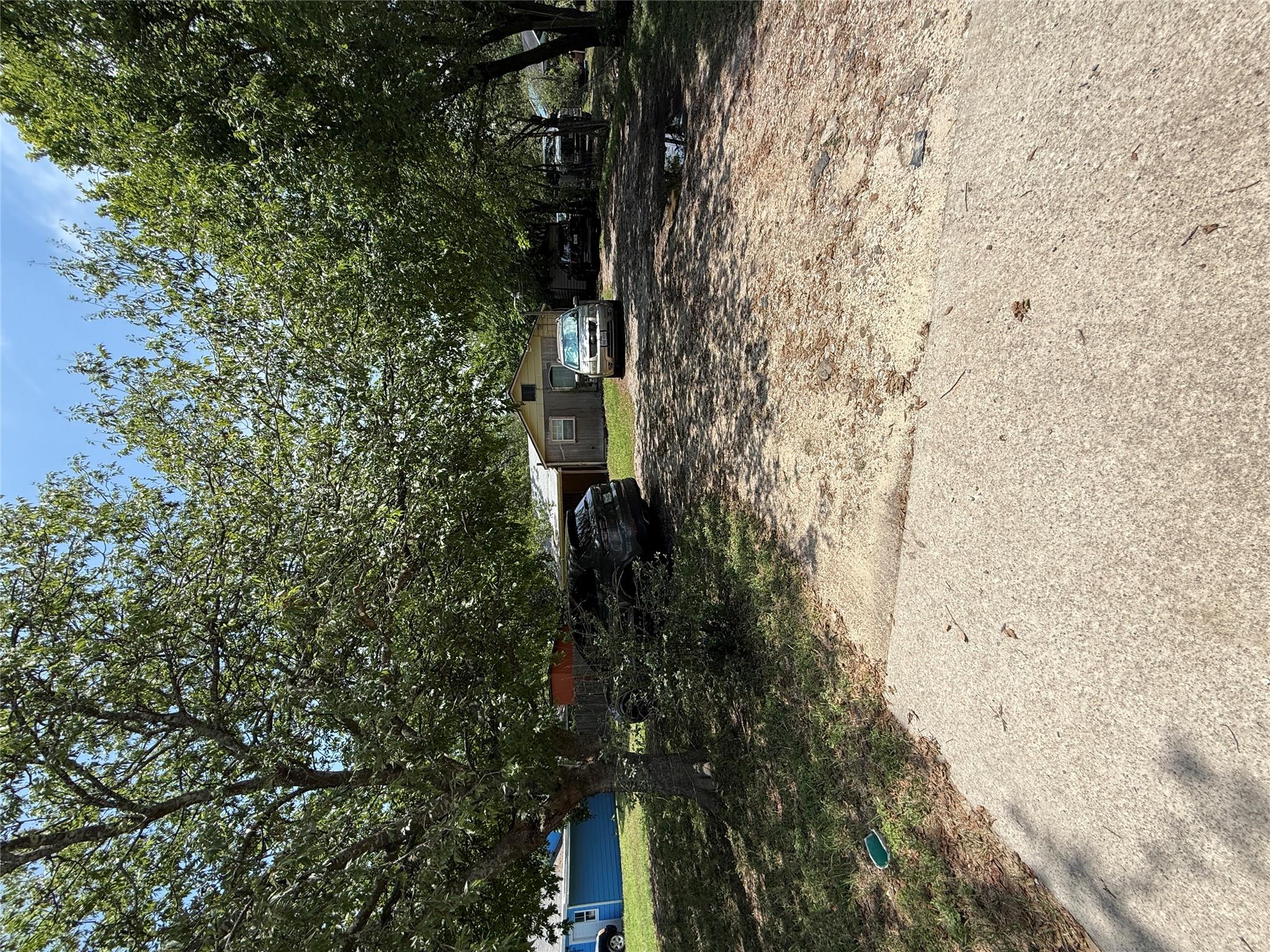 2703 Wheless LN — photo 3